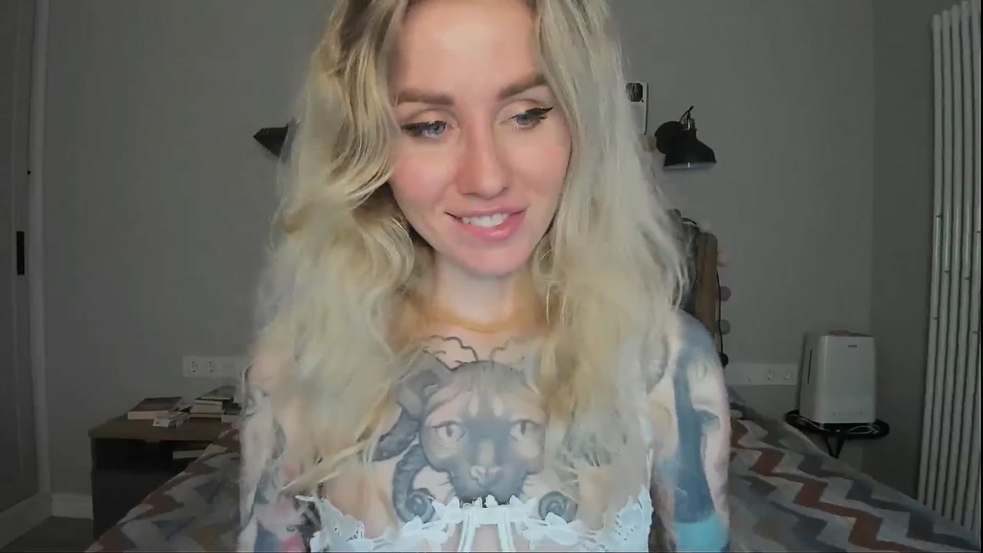 Gallery image thumbnail from Alexa_Smithhh's myfreecams stream on, 07/29/2024, 18:44 image 15 of 20