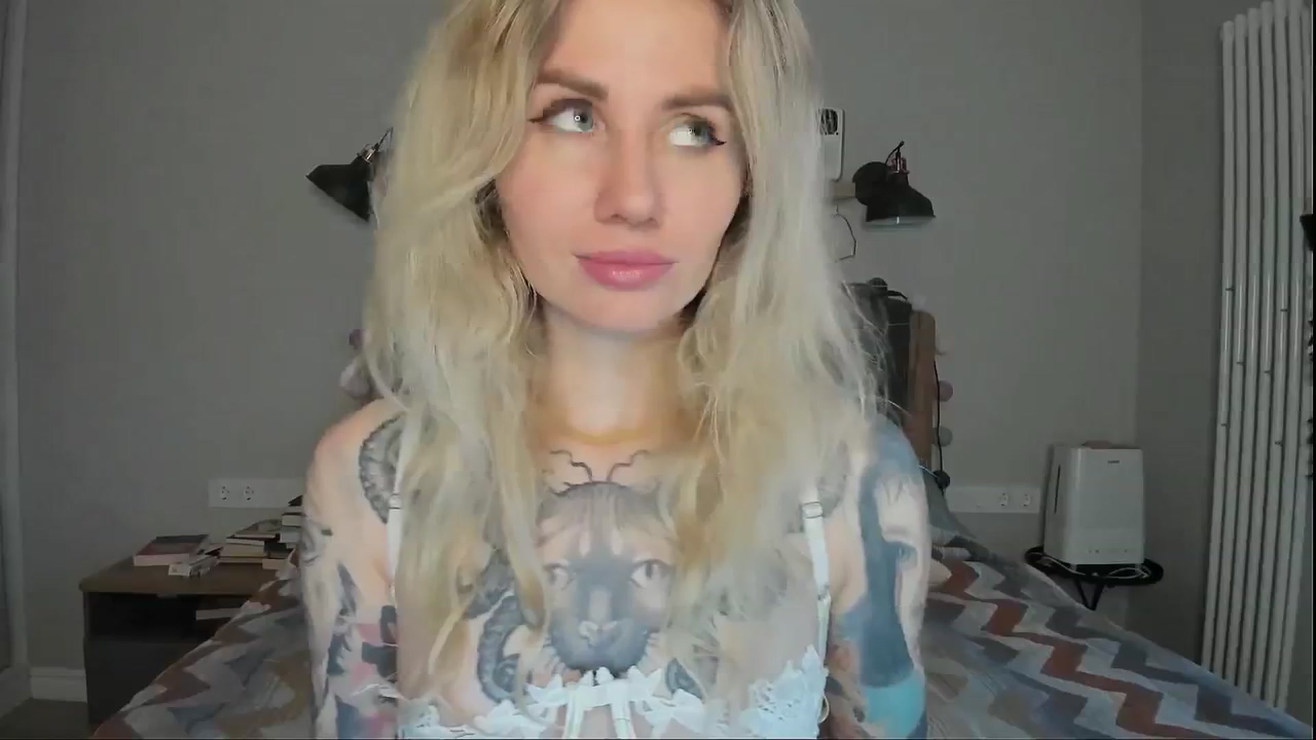 Gallery image thumbnail from Alexa_Smithhh's myfreecams stream on, 07/29/2024, 18:44 image 10 of 20