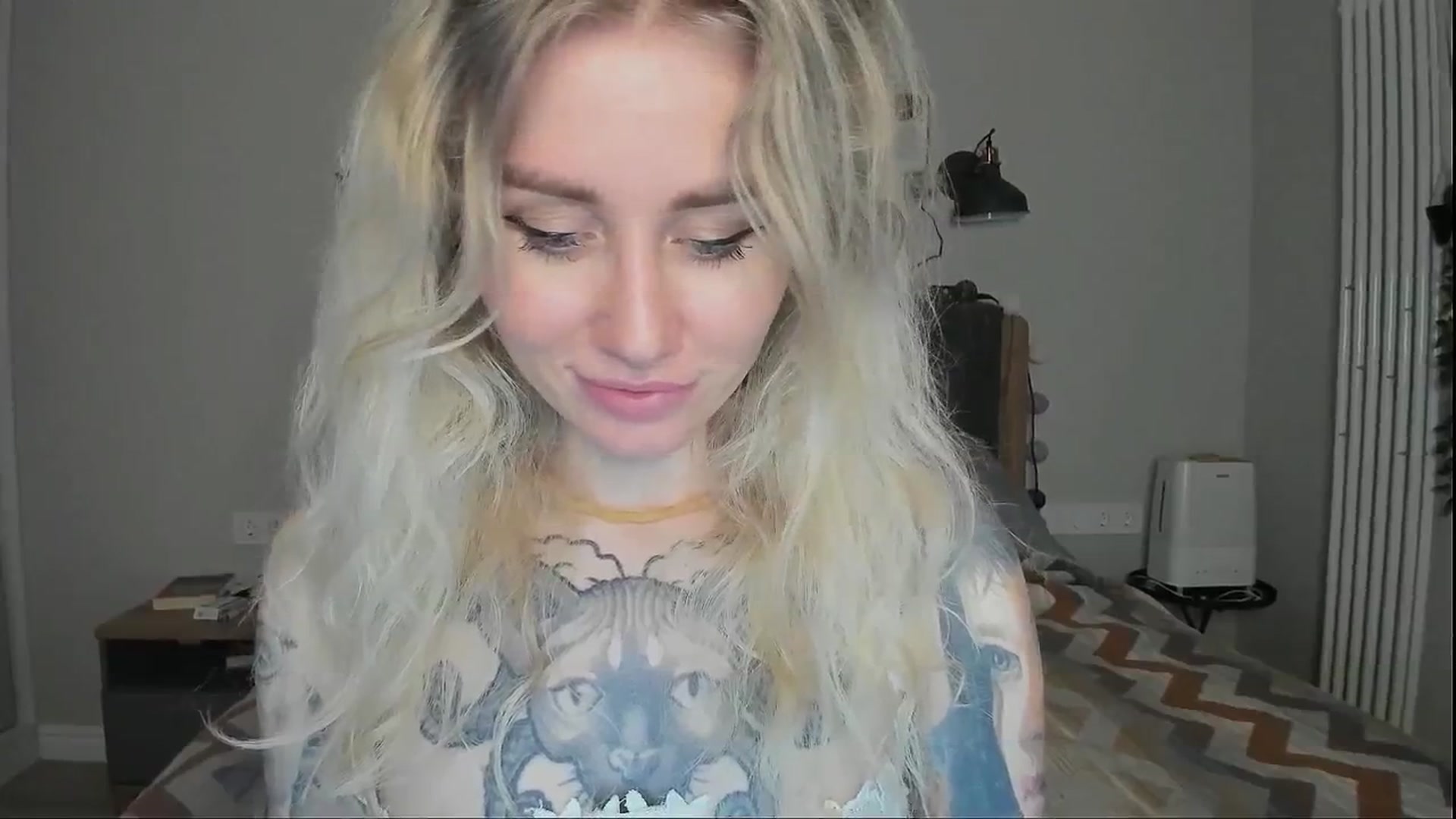 Gallery image thumbnail from Alexa_Smithhh's myfreecams stream on, 07/29/2024, 20:37 image 13 of 20