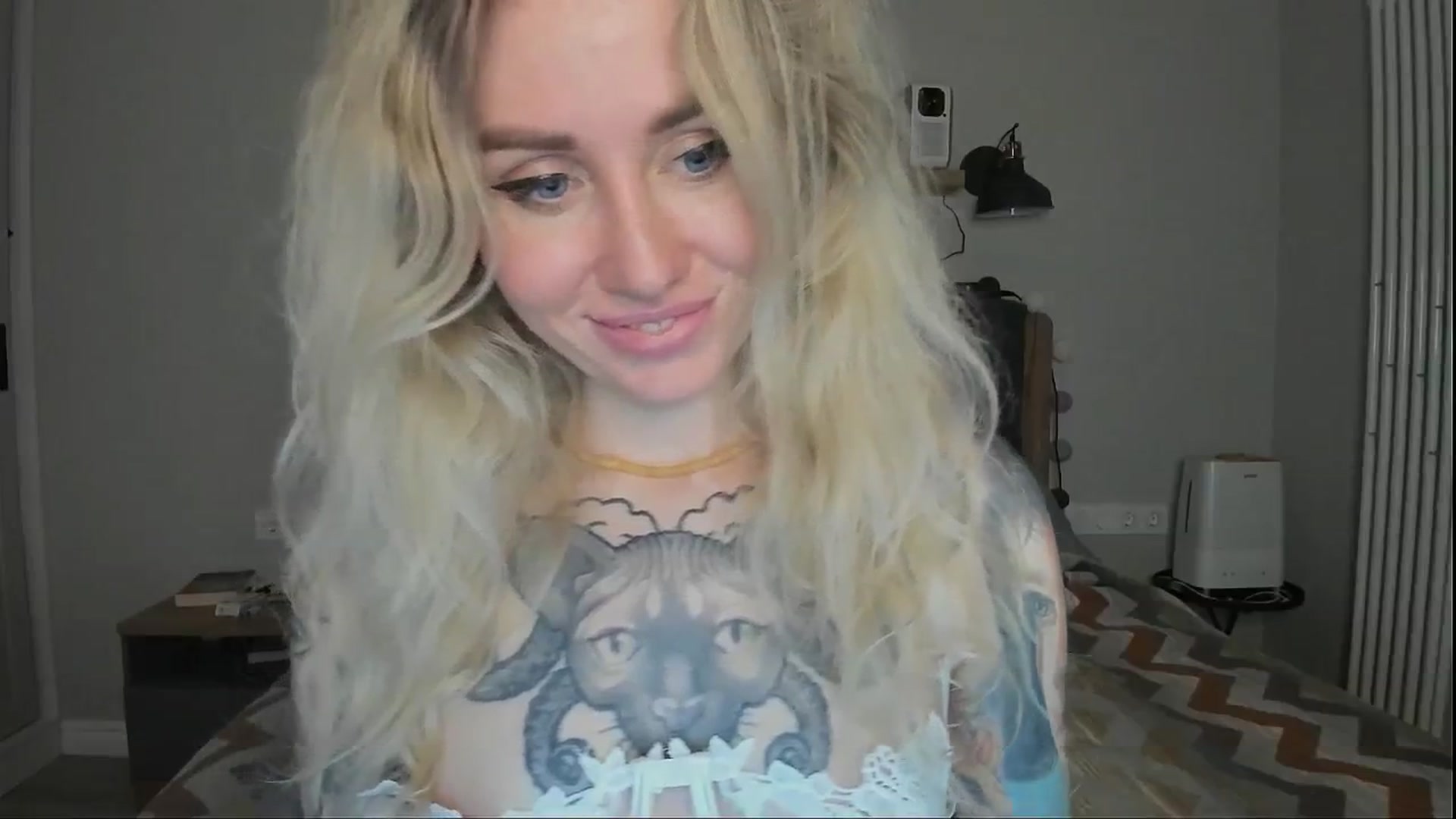 Gallery image thumbnail from Alexa_Smithhh's myfreecams stream on, 07/29/2024, 20:37 image 5 of 20