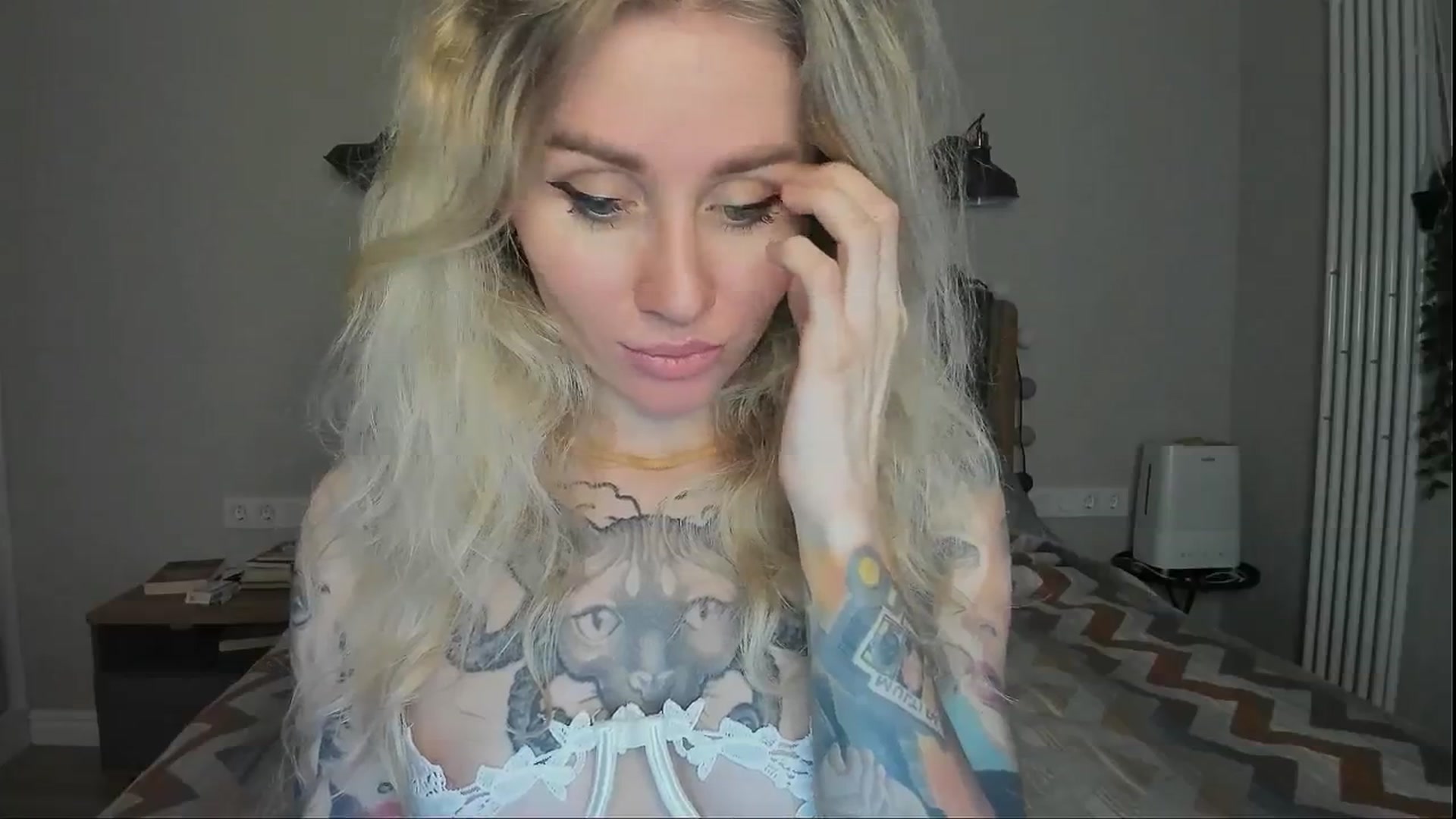 Gallery image thumbnail from Alexa_Smithhh's myfreecams stream on, 07/29/2024, 20:37 image 18 of 20