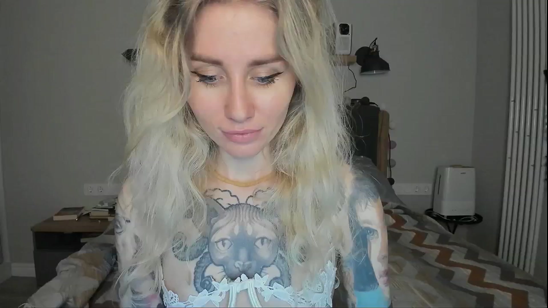Gallery image thumbnail from Alexa_Smithhh's myfreecams stream on, 07/29/2024, 21:40 image 9 of 20