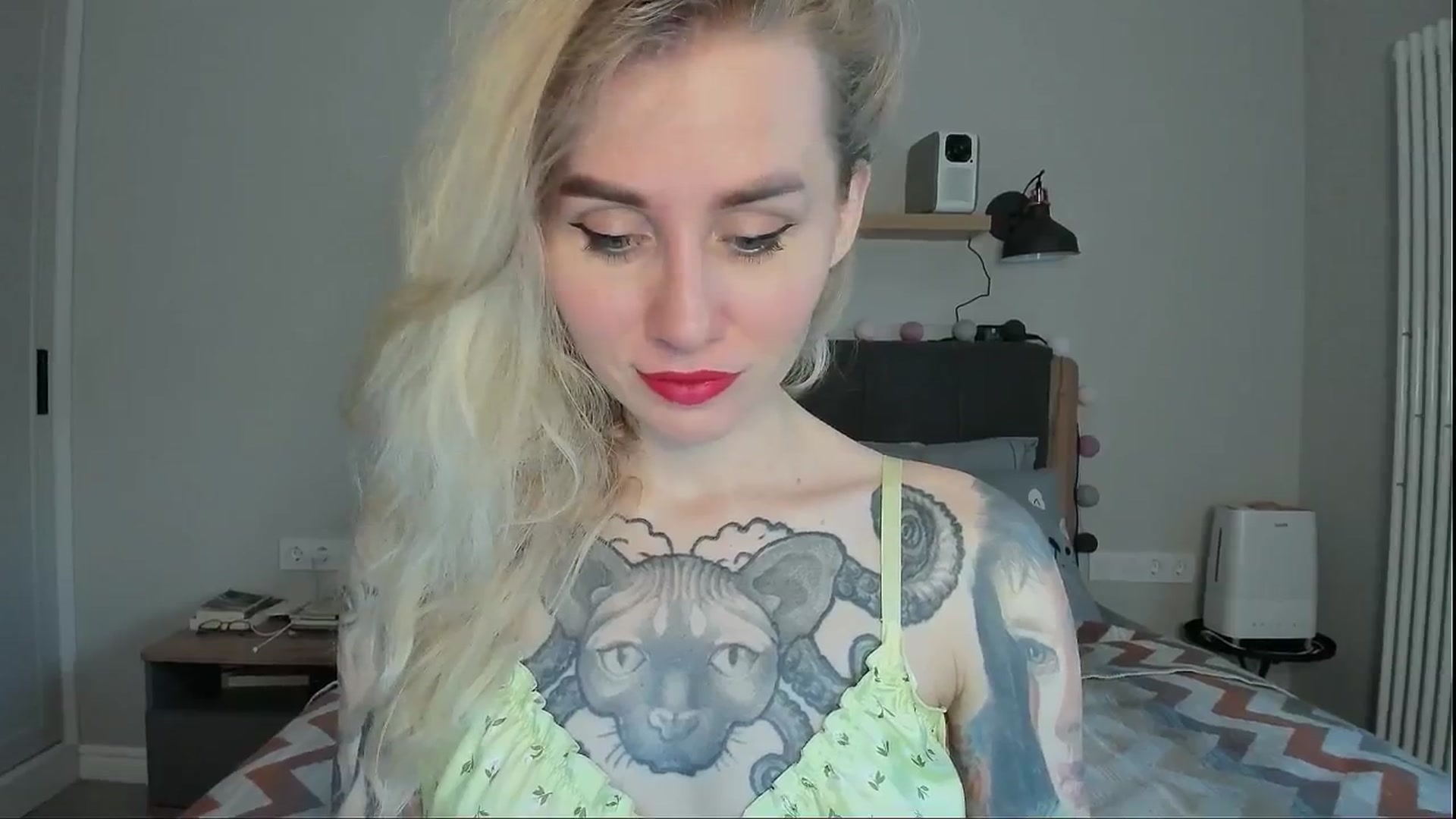 Gallery image thumbnail from Alexa_Smithhh's myfreecams stream on, 07/31/2024, 17:52 image 14 of 20