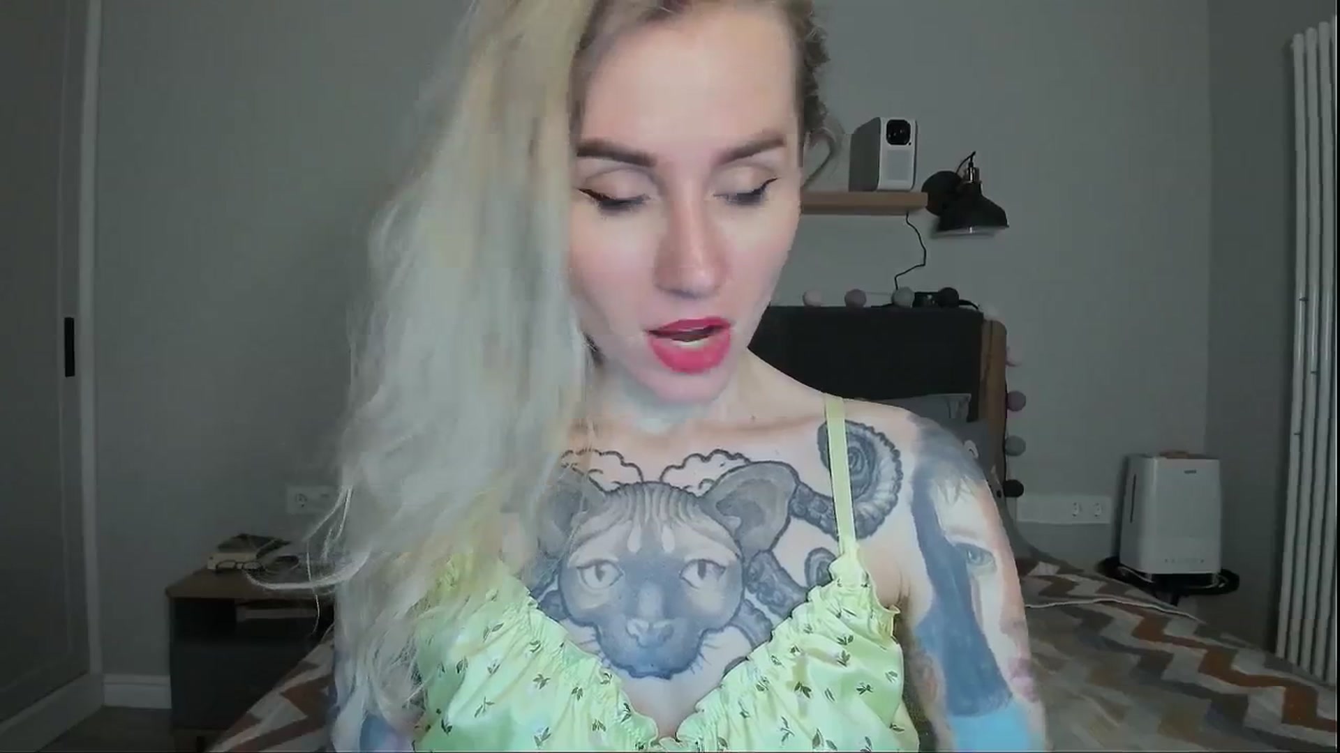 Gallery image thumbnail from Alexa_Smithhh's myfreecams stream on, 07/31/2024, 19:29 image 7 of 20