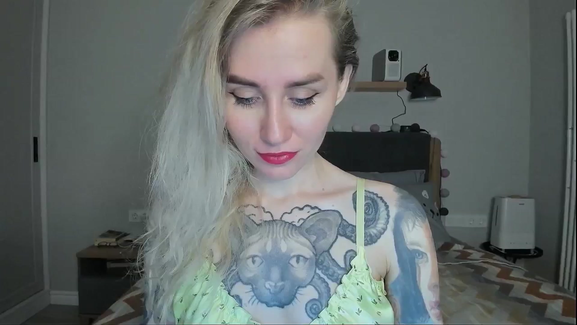 Gallery image thumbnail from Alexa_Smithhh's myfreecams stream on, 07/31/2024, 19:29 image 10 of 20
