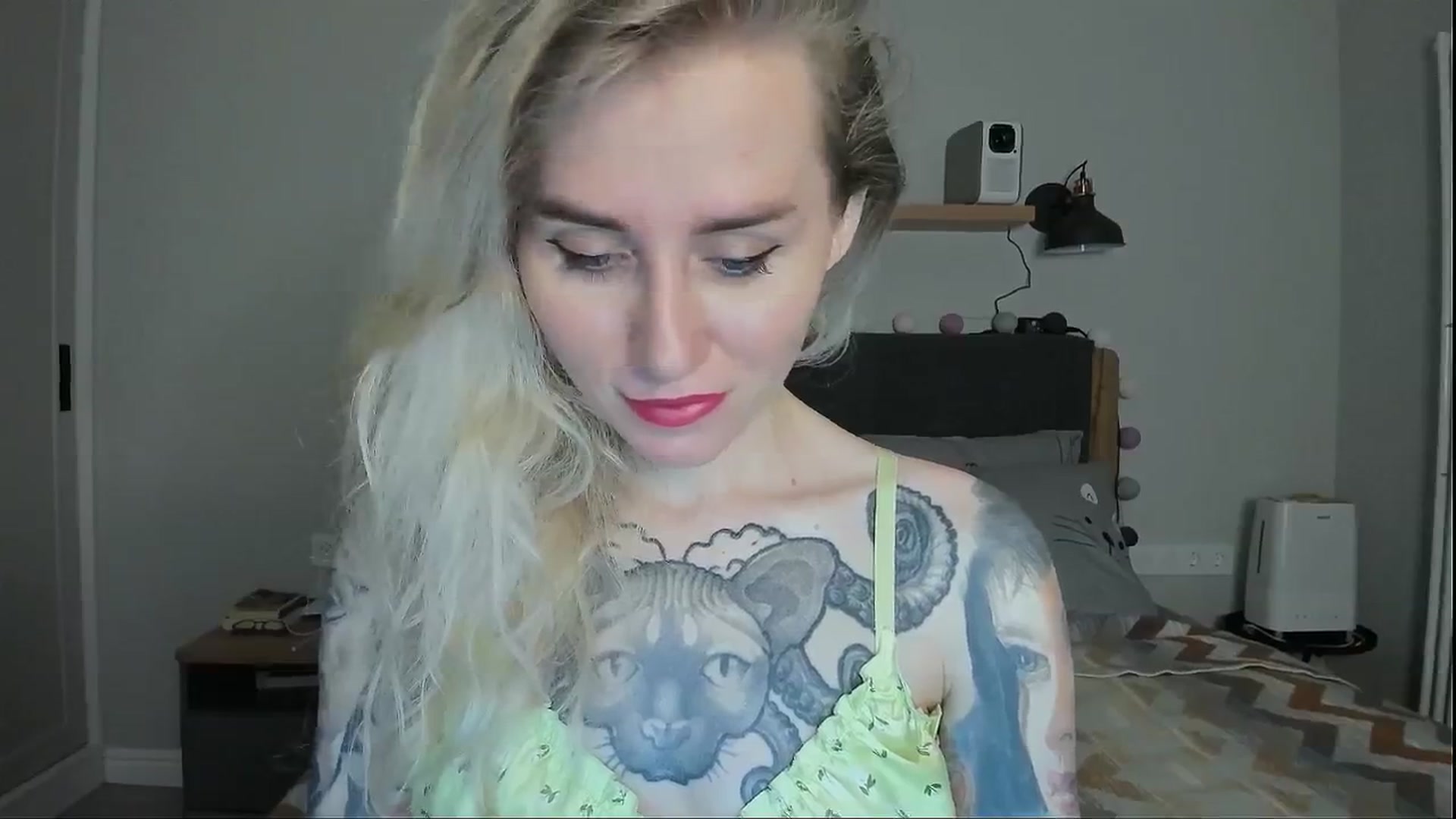 Gallery image thumbnail from Alexa_Smithhh's myfreecams stream on, 07/31/2024, 21:01 image 13 of 20