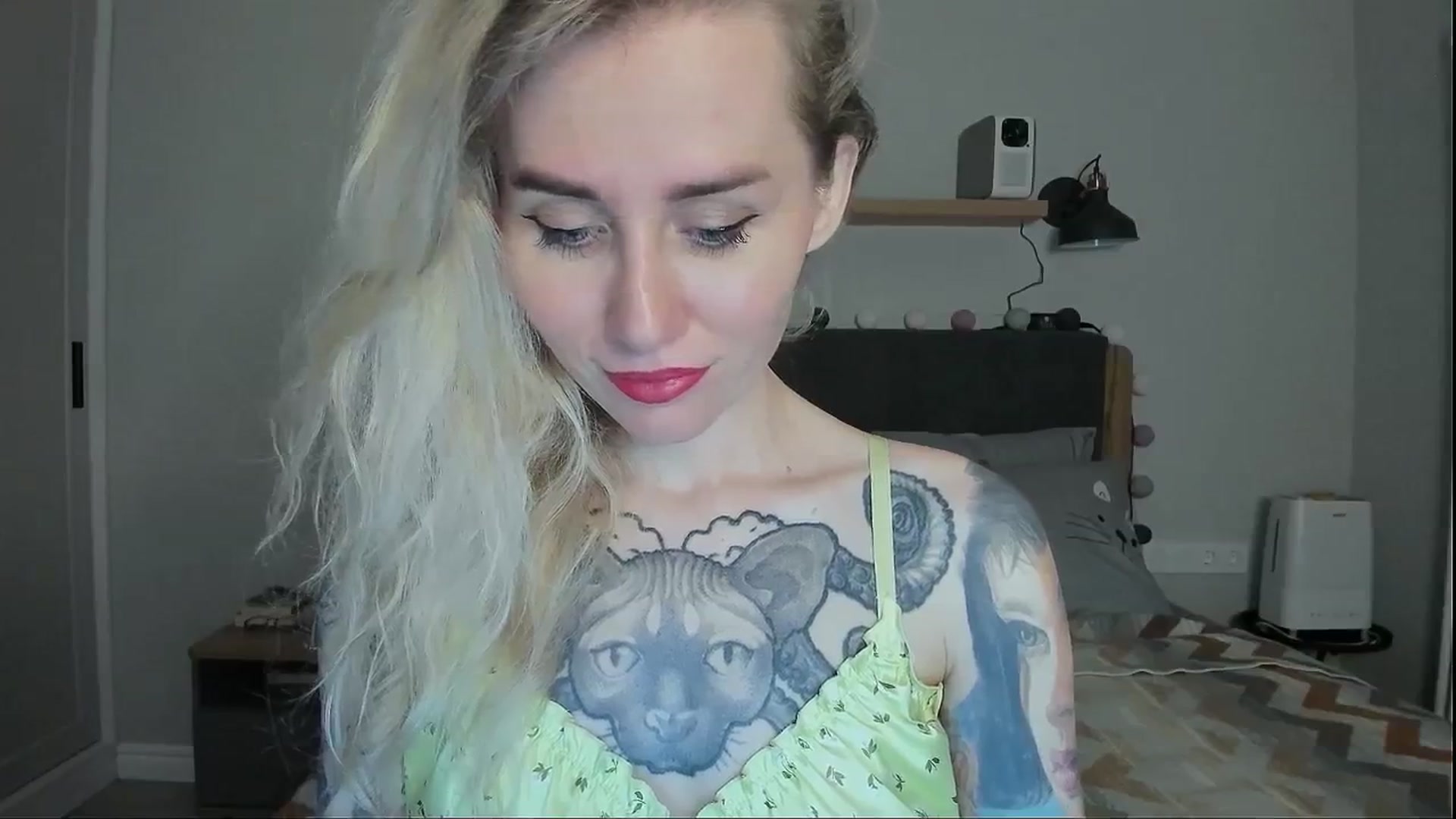 Gallery image thumbnail from Alexa_Smithhh's myfreecams stream on, 07/31/2024, 21:01 image 9 of 20