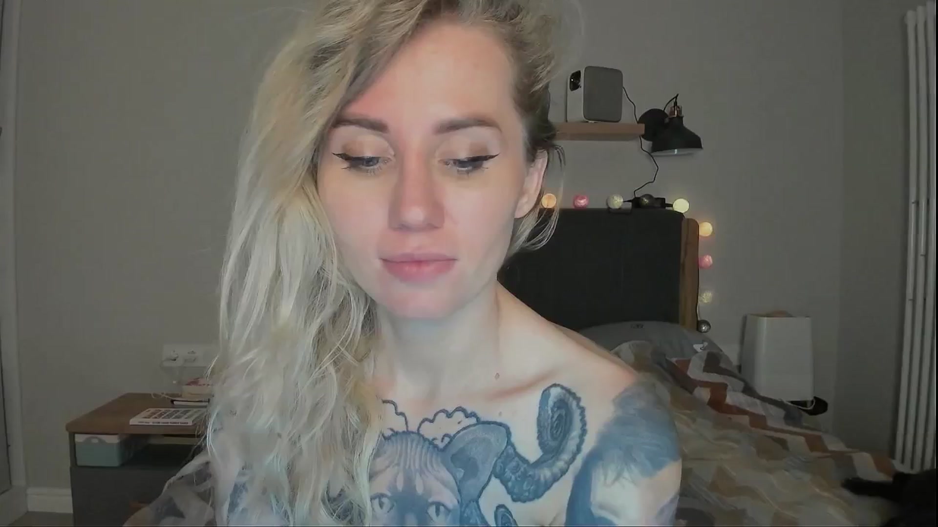 Gallery image thumbnail from Alexa_Smithhh's myfreecams stream on, 08/16/2024, 21:08 image 13 of 20