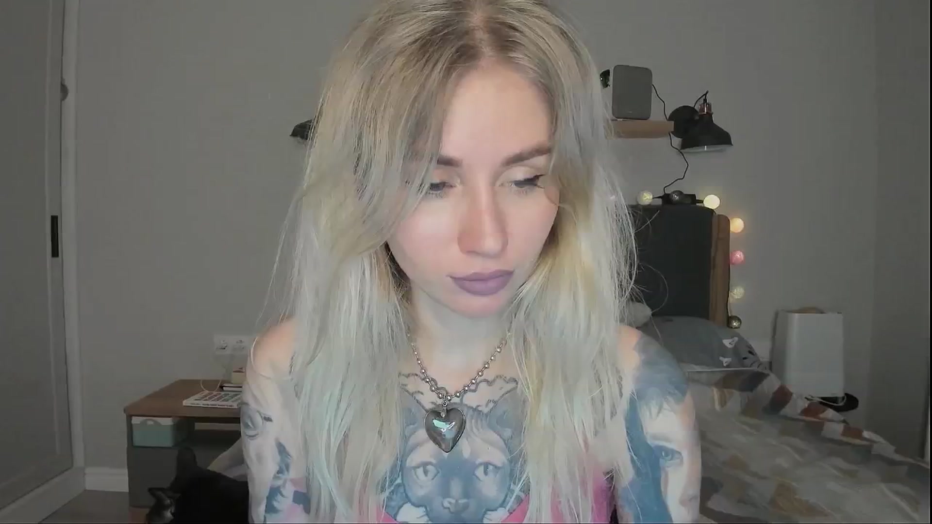 Gallery image thumbnail from Alexa_Smithhh's myfreecams stream on, 08/17/2024, 21:18 image 1 of 20
