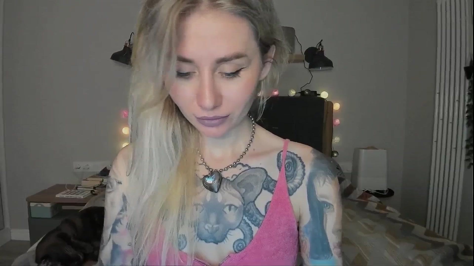 Gallery image thumbnail from Alexa_Smithhh's myfreecams stream on, 08/17/2024, 21:18 image 11 of 20