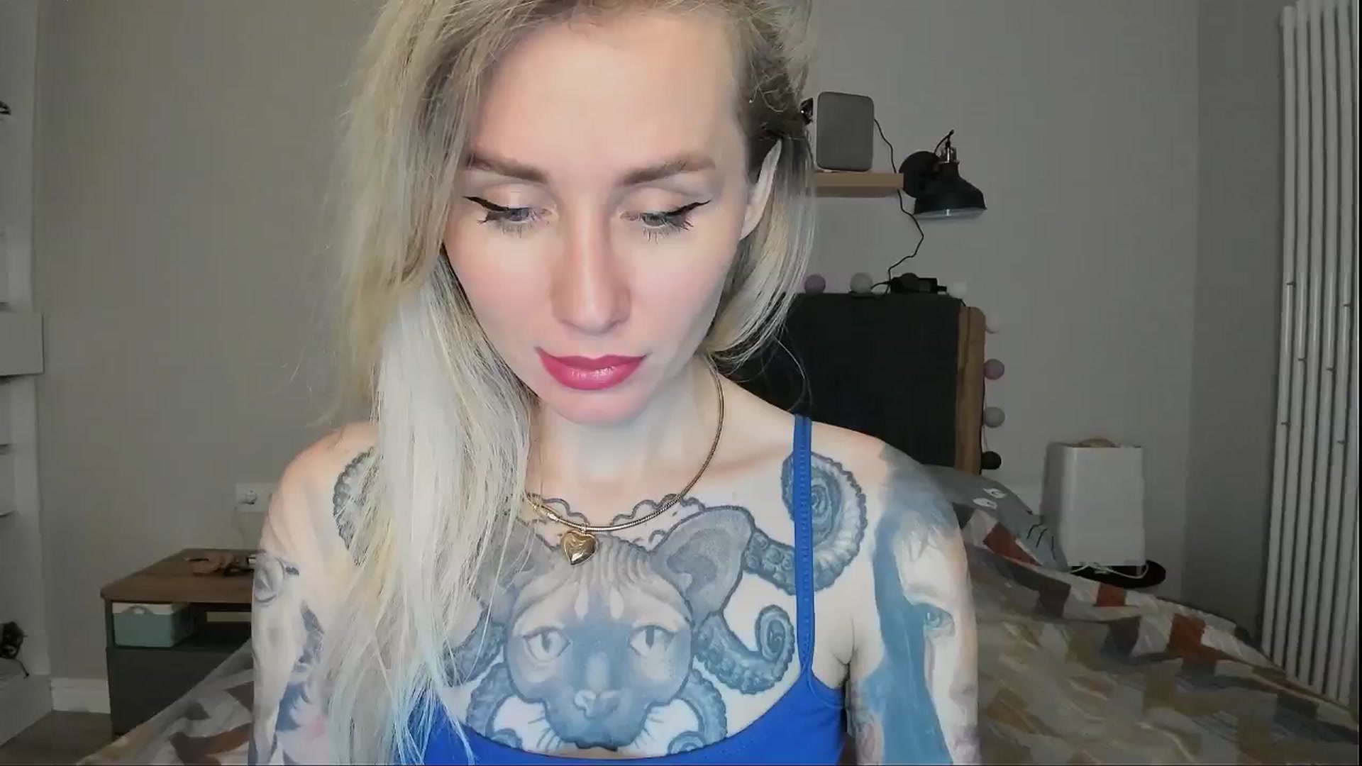 Gallery image thumbnail from Alexa_Smithhh's myfreecams stream on, 08/20/2024, 19:36 image 10 of 20