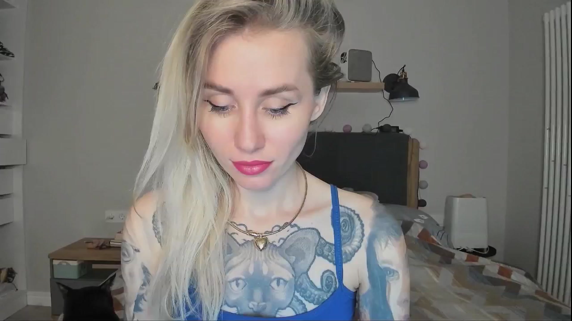 Gallery image thumbnail from Alexa_Smithhh's myfreecams stream on, 08/20/2024, 19:36 image 2 of 20