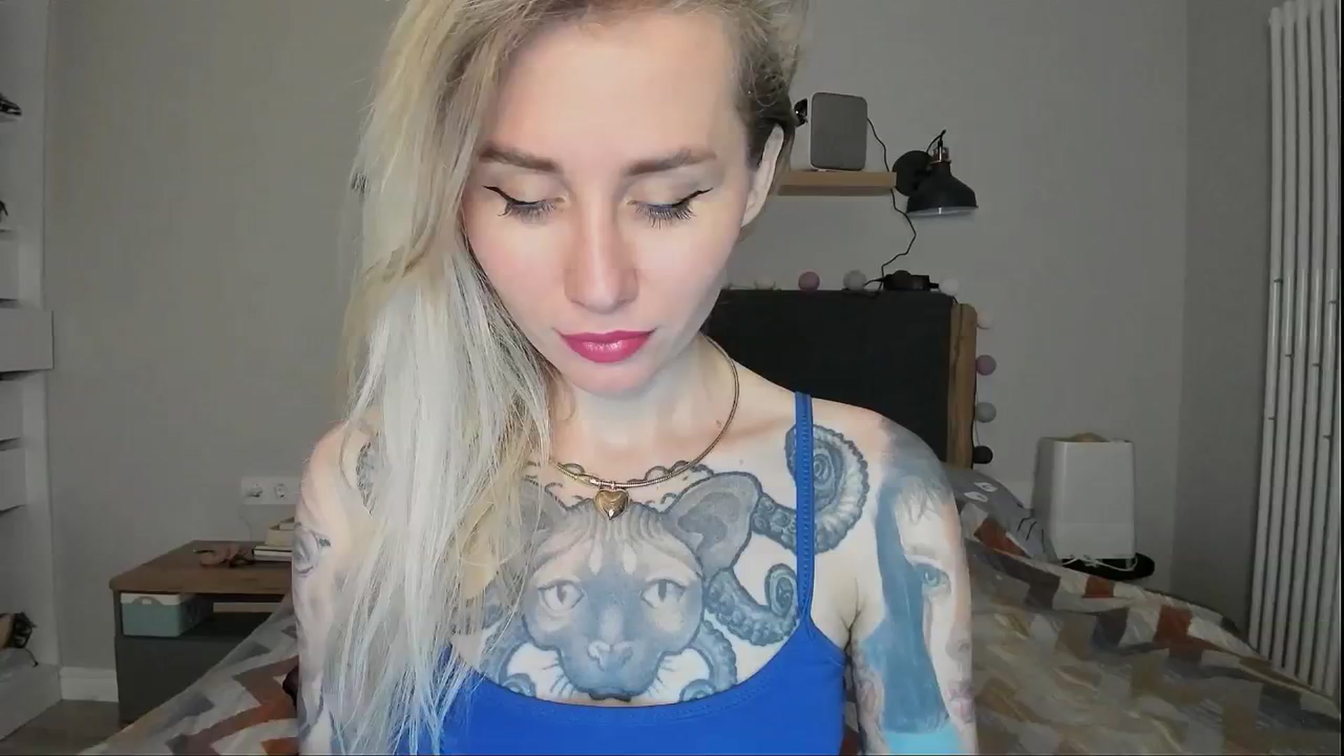 Gallery image thumbnail from Alexa_Smithhh's myfreecams stream on, 08/20/2024, 19:36 image 8 of 20
