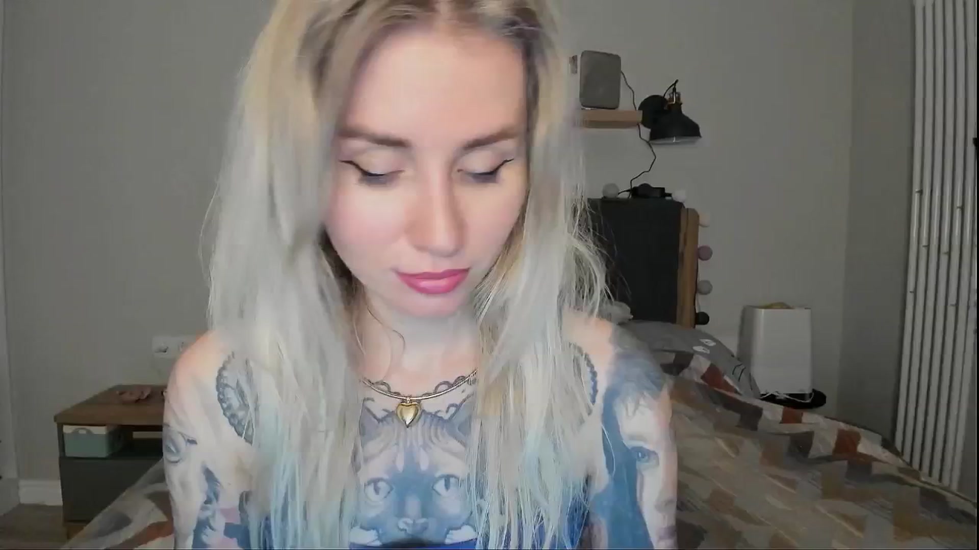 Gallery image thumbnail from Alexa_Smithhh's myfreecams stream on, 08/20/2024, 20:25 image 10 of 20