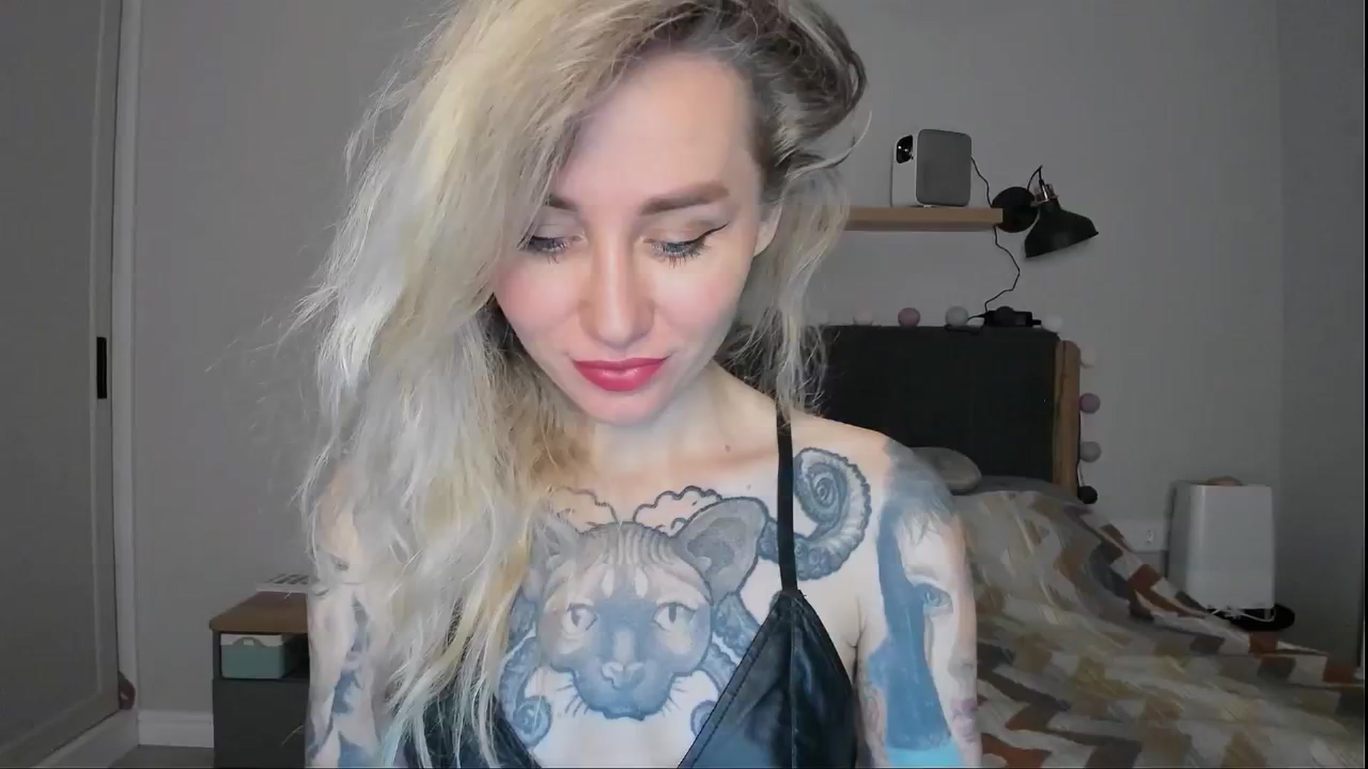 Gallery image thumbnail from Alexa_Smithhh's myfreecams stream on, 08/23/2024, 18:57 image 14 of 20