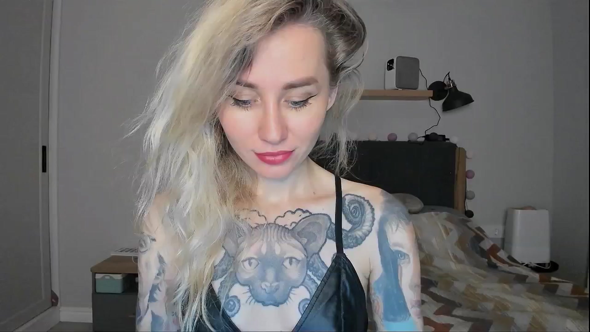 Gallery image thumbnail from Alexa_Smithhh's myfreecams stream on, 08/23/2024, 18:57 image 10 of 20