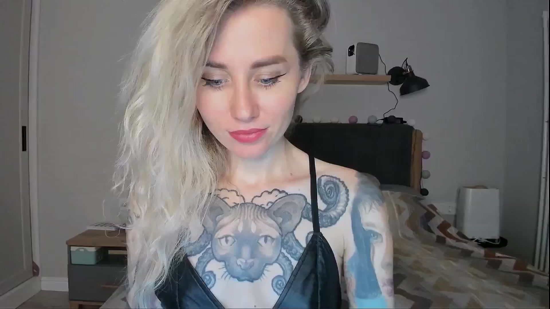 Gallery image thumbnail from Alexa_Smithhh's myfreecams stream on, 08/23/2024, 19:48 image 7 of 20