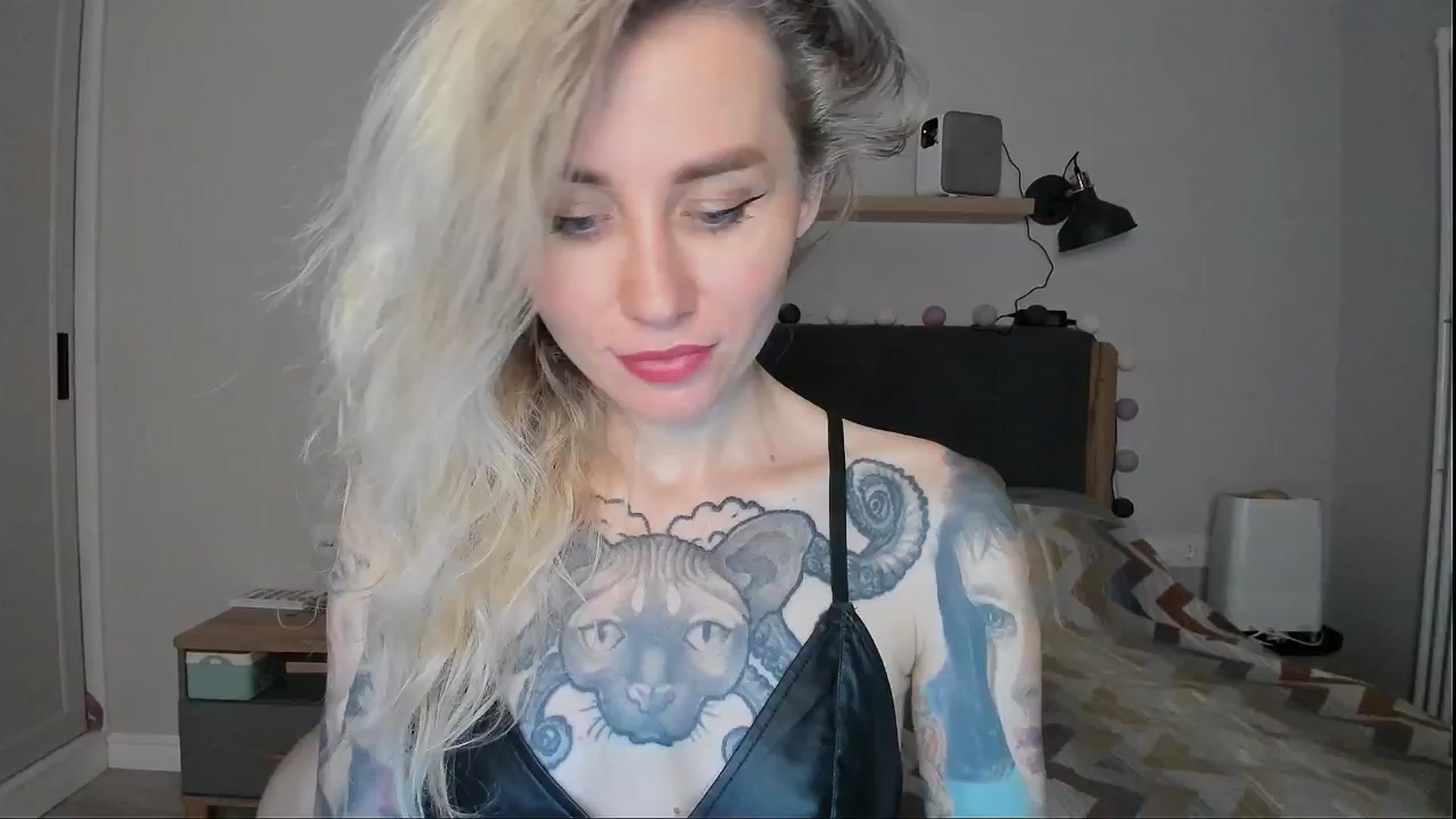 Gallery image thumbnail from Alexa_Smithhh's myfreecams stream on, 08/23/2024, 19:48 image 2 of 20