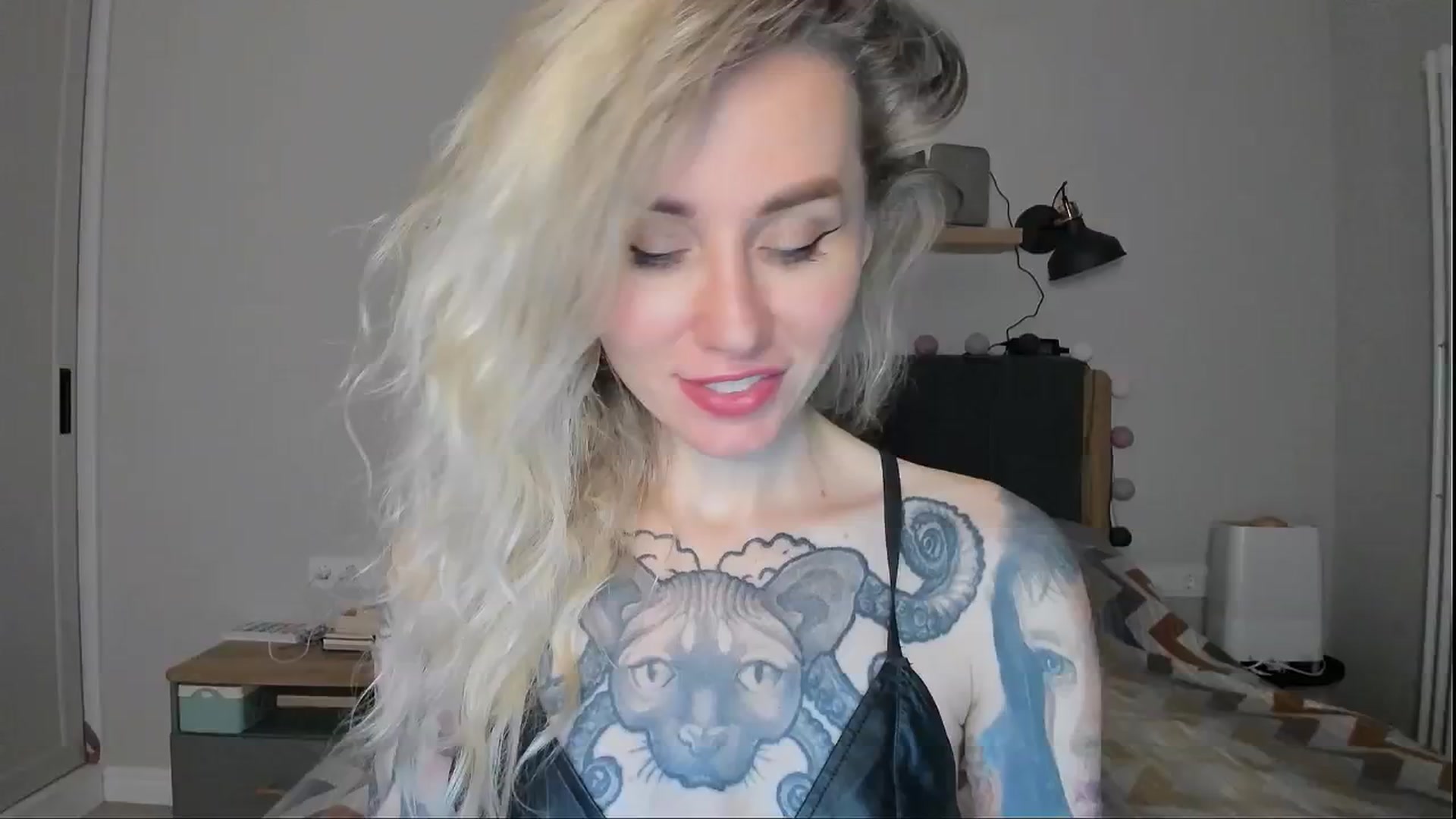 Gallery image thumbnail from Alexa_Smithhh's myfreecams stream on, 08/23/2024, 19:48 image 16 of 20