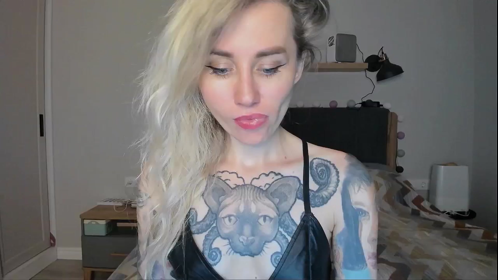 Gallery image thumbnail from Alexa_Smithhh's myfreecams stream on, 08/23/2024, 20:33 image 1 of 20