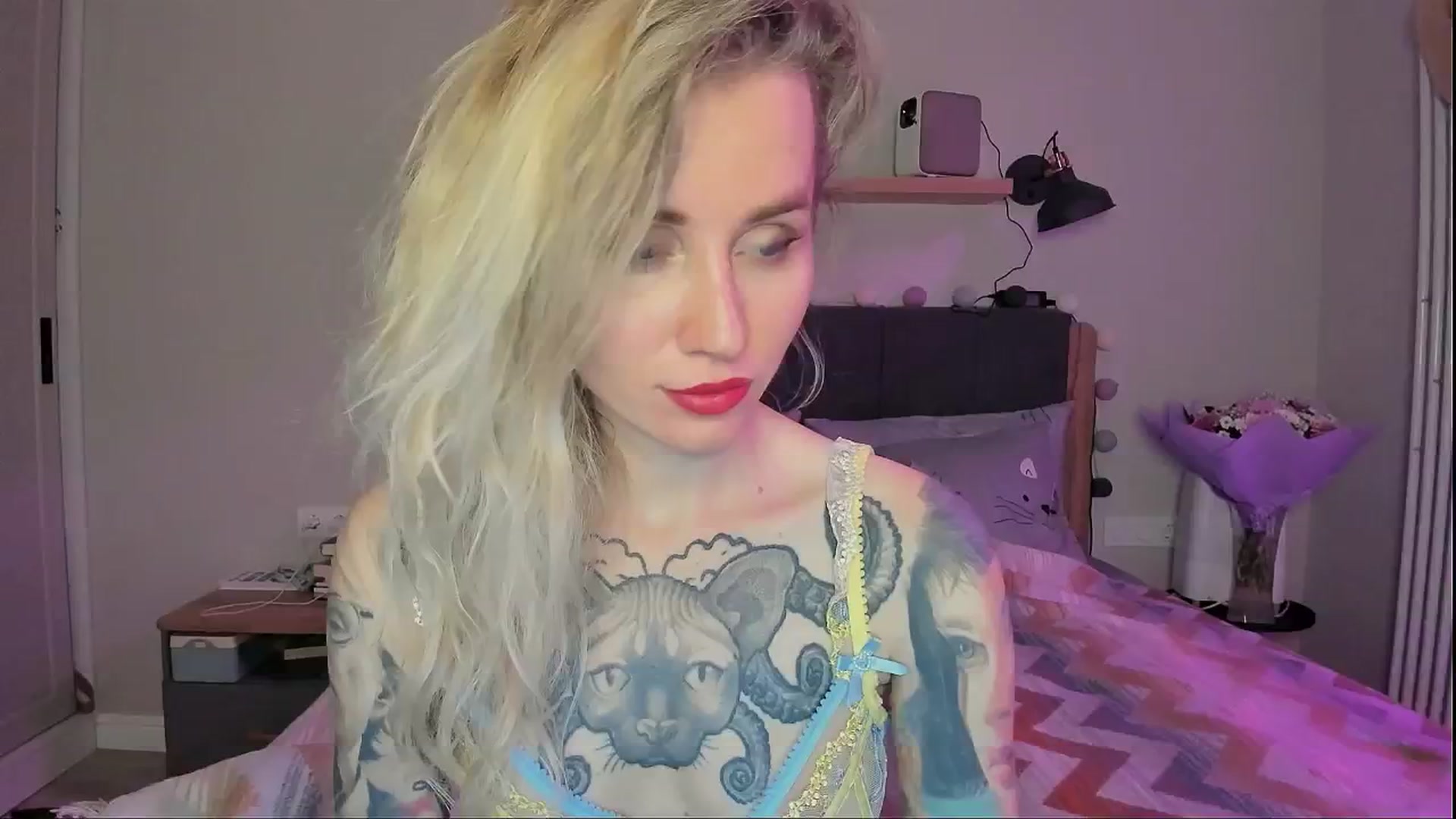 Gallery image thumbnail from Alexa_Smithhh's myfreecams stream on, 08/26/2024, 18:04 image 2 of 20