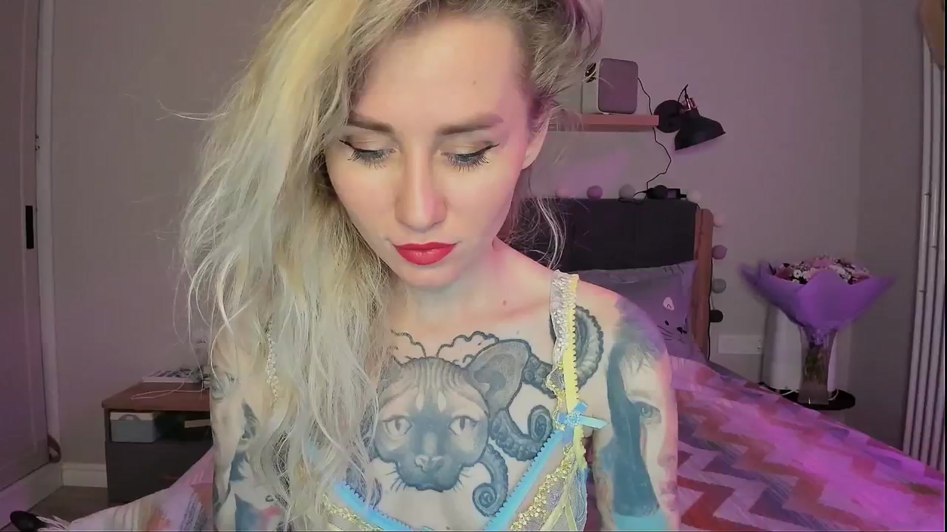 Gallery image thumbnail from Alexa_Smithhh's myfreecams stream on, 08/26/2024, 18:04 image 9 of 20