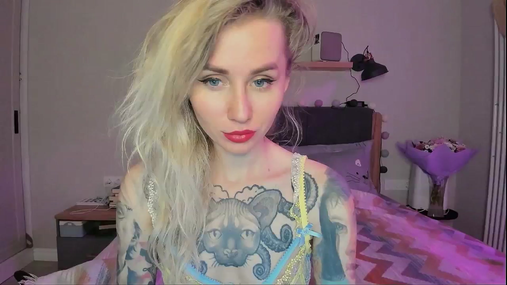Gallery image thumbnail from Alexa_Smithhh's myfreecams stream on, 08/26/2024, 18:04 image 3 of 20