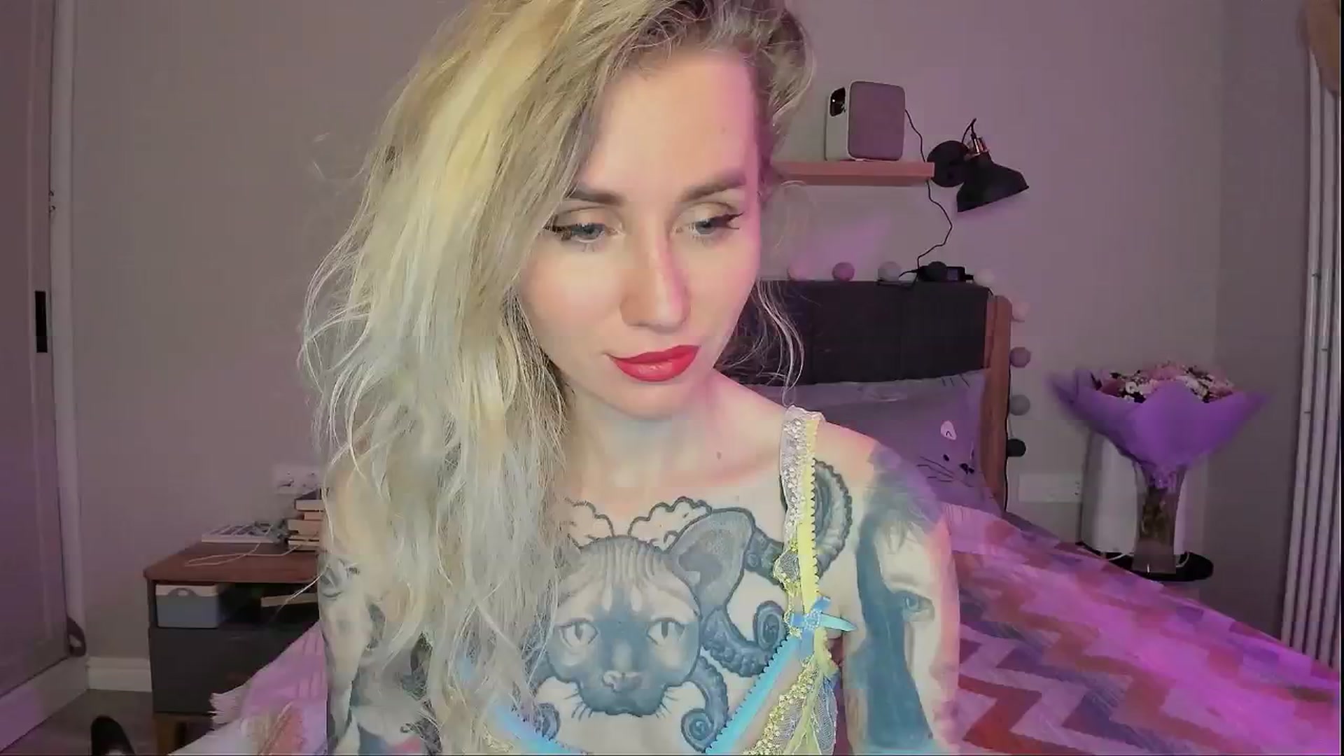 Gallery image thumbnail from Alexa_Smithhh's myfreecams stream on, 08/26/2024, 18:04 image 11 of 20