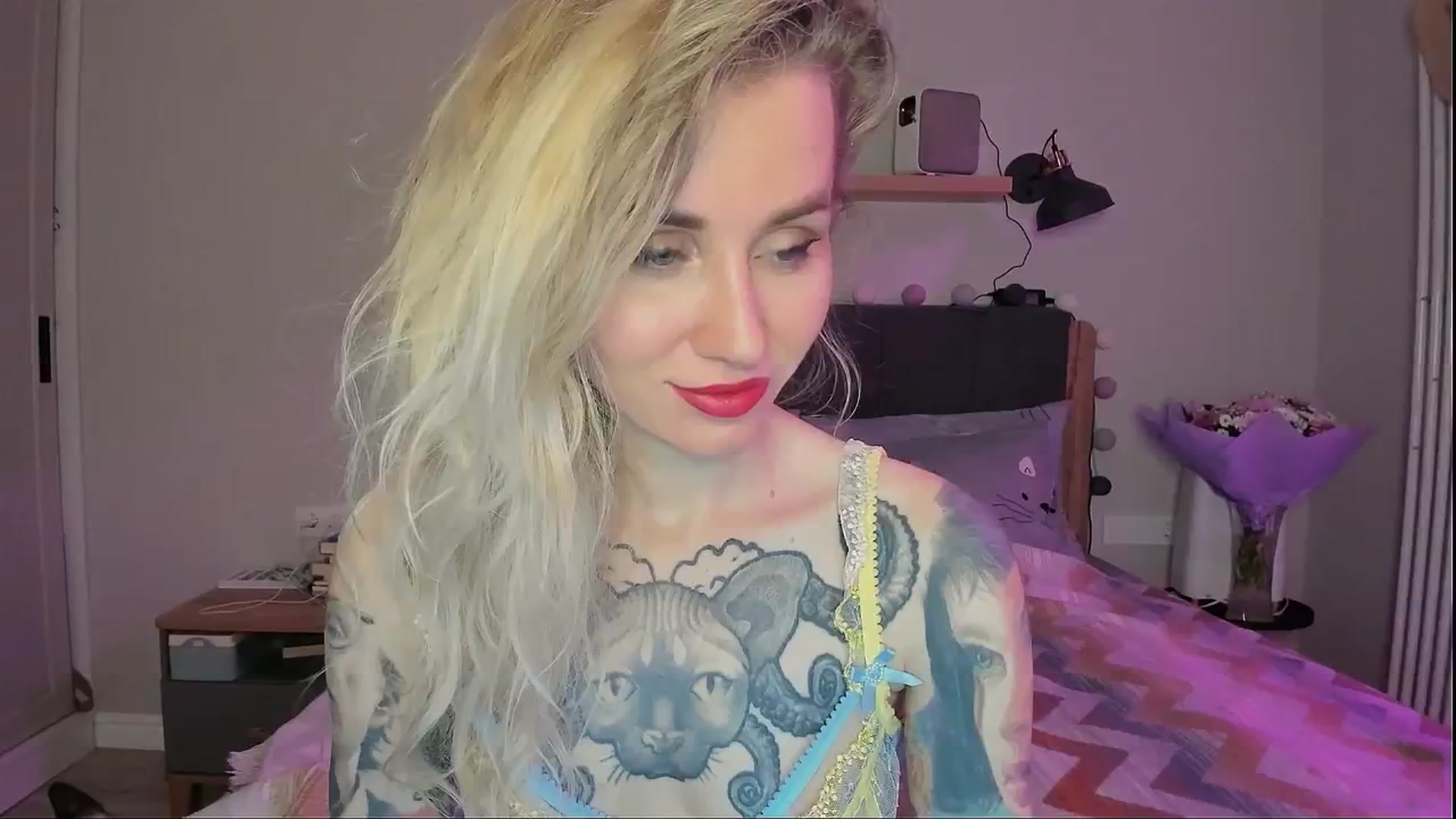 Gallery image thumbnail from Alexa_Smithhh's myfreecams stream on, 08/26/2024, 18:04 image 13 of 20