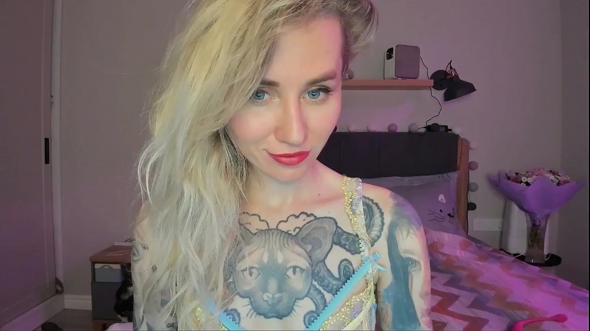 Gallery image thumbnail from Alexa_Smithhh's myfreecams stream on, 08/26/2024, 20:14 image 2 of 20