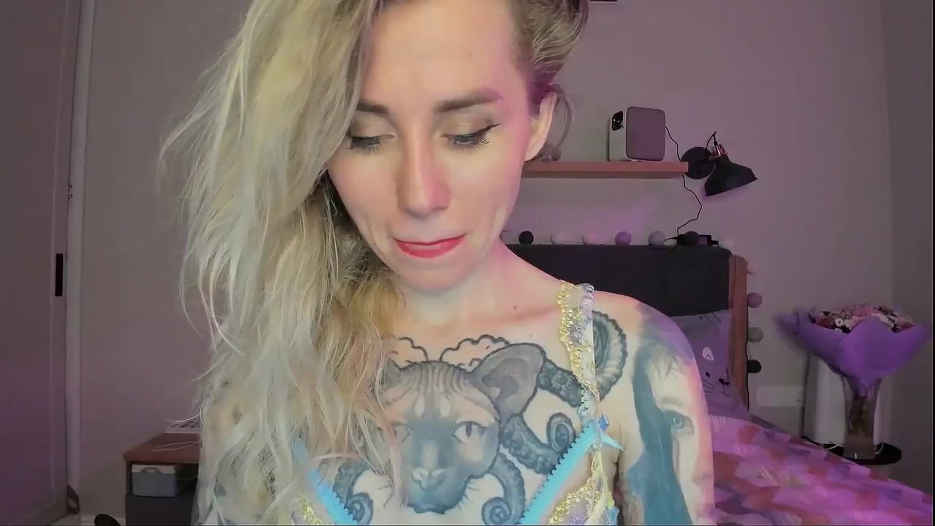 Gallery image thumbnail from Alexa_Smithhh's myfreecams stream on, 08/26/2024, 20:14 image 8 of 20