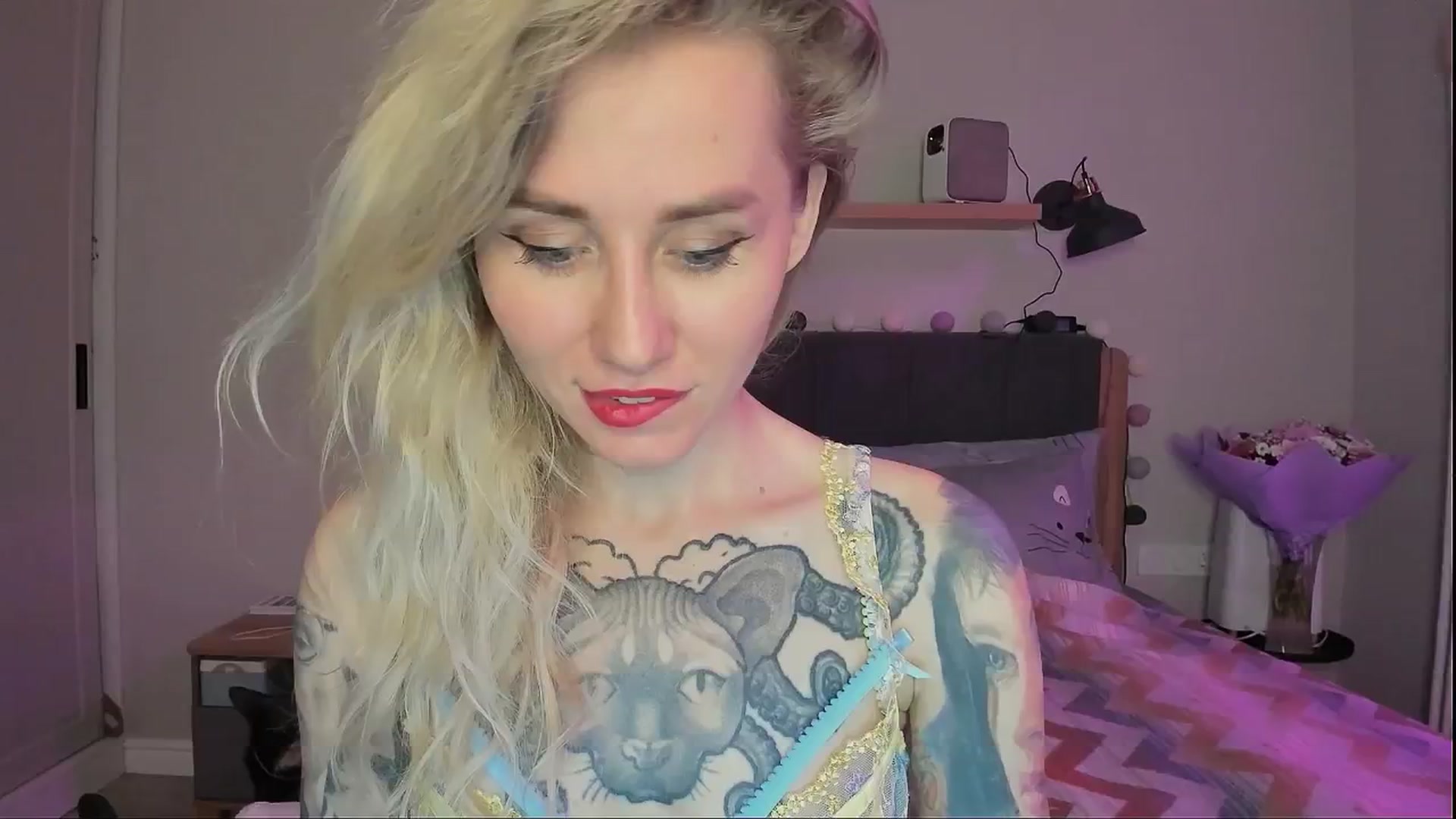 Gallery image thumbnail from Alexa_Smithhh's myfreecams stream on, 08/26/2024, 20:14 image 3 of 20