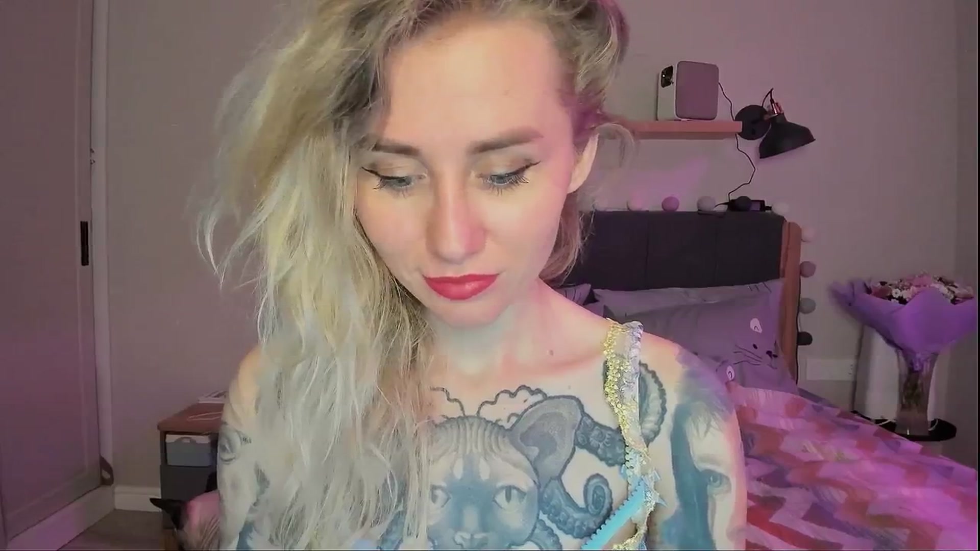 Gallery image thumbnail from Alexa_Smithhh's myfreecams stream on, 08/26/2024, 20:14 image 12 of 20