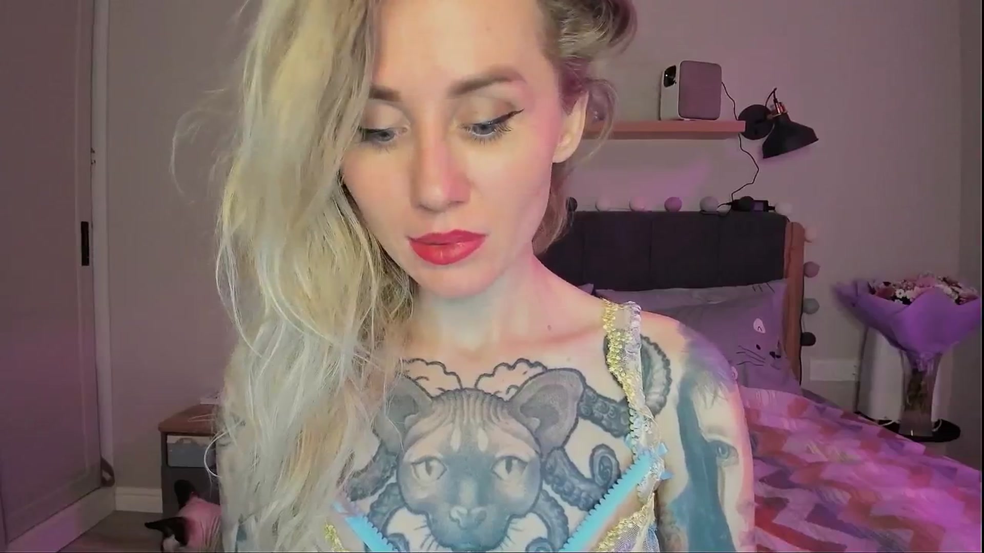 Gallery image thumbnail from Alexa_Smithhh's myfreecams stream on, 08/26/2024, 20:14 image 11 of 20
