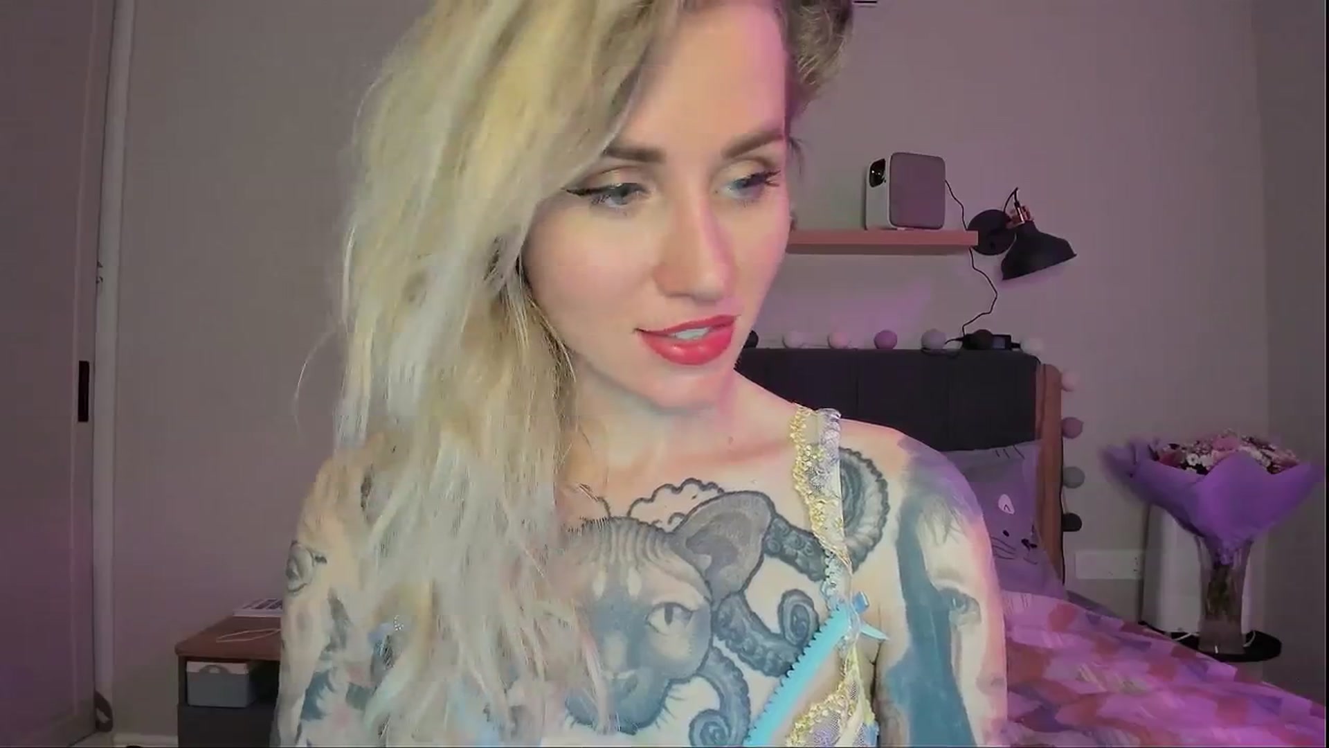 Gallery image thumbnail from Alexa_Smithhh's myfreecams stream on, 08/26/2024, 20:14 image 9 of 20