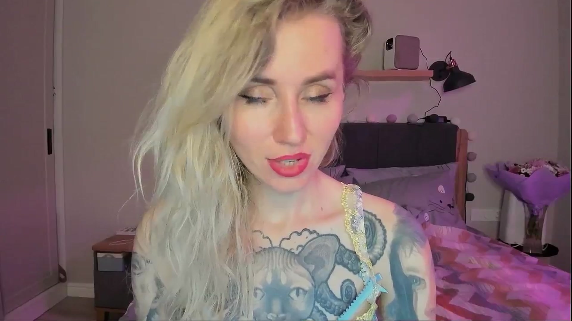 Gallery image thumbnail from Alexa_Smithhh's myfreecams stream on, 08/26/2024, 20:14 image 13 of 20