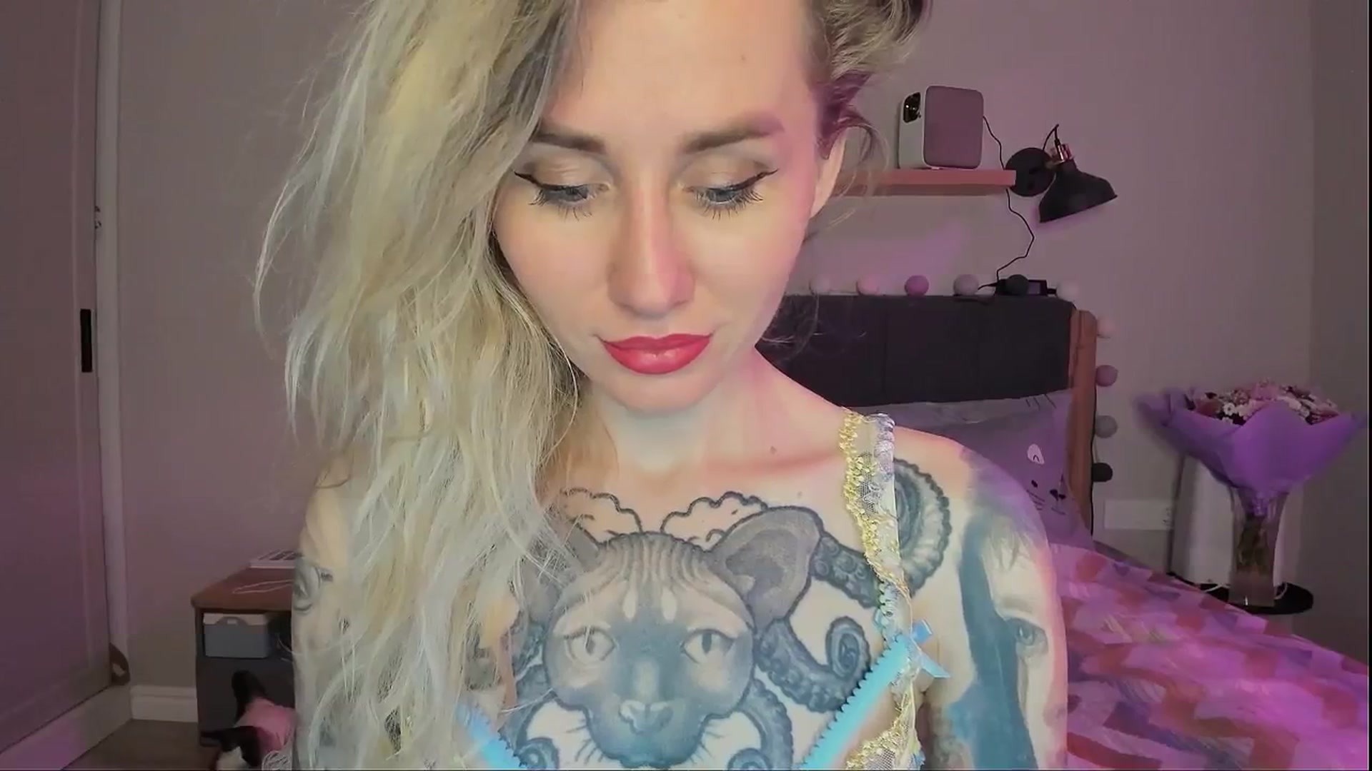 Gallery image thumbnail from Alexa_Smithhh's myfreecams stream on, 08/26/2024, 20:14 image 10 of 20