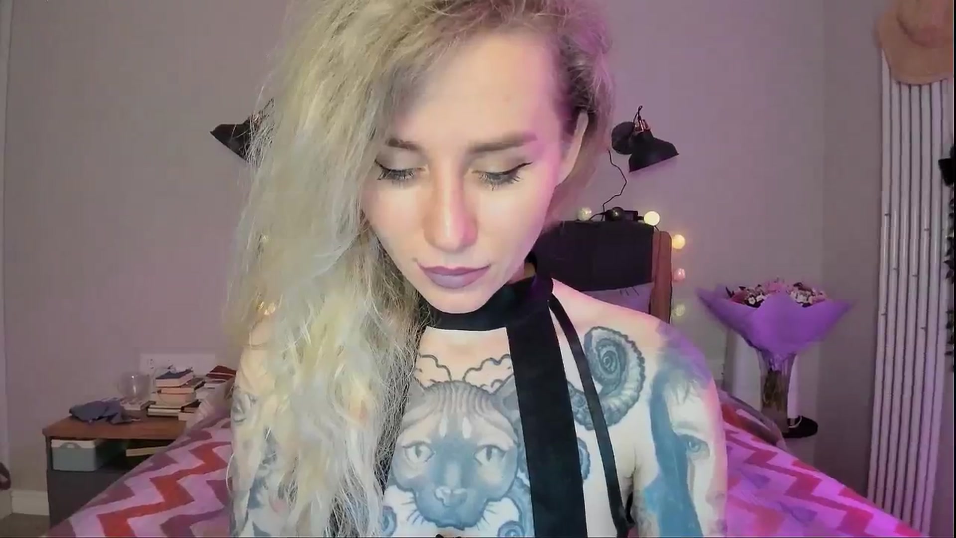 Gallery image thumbnail from Alexa_Smithhh's myfreecams stream on, 08/27/2024, 19:18 image 18 of 20