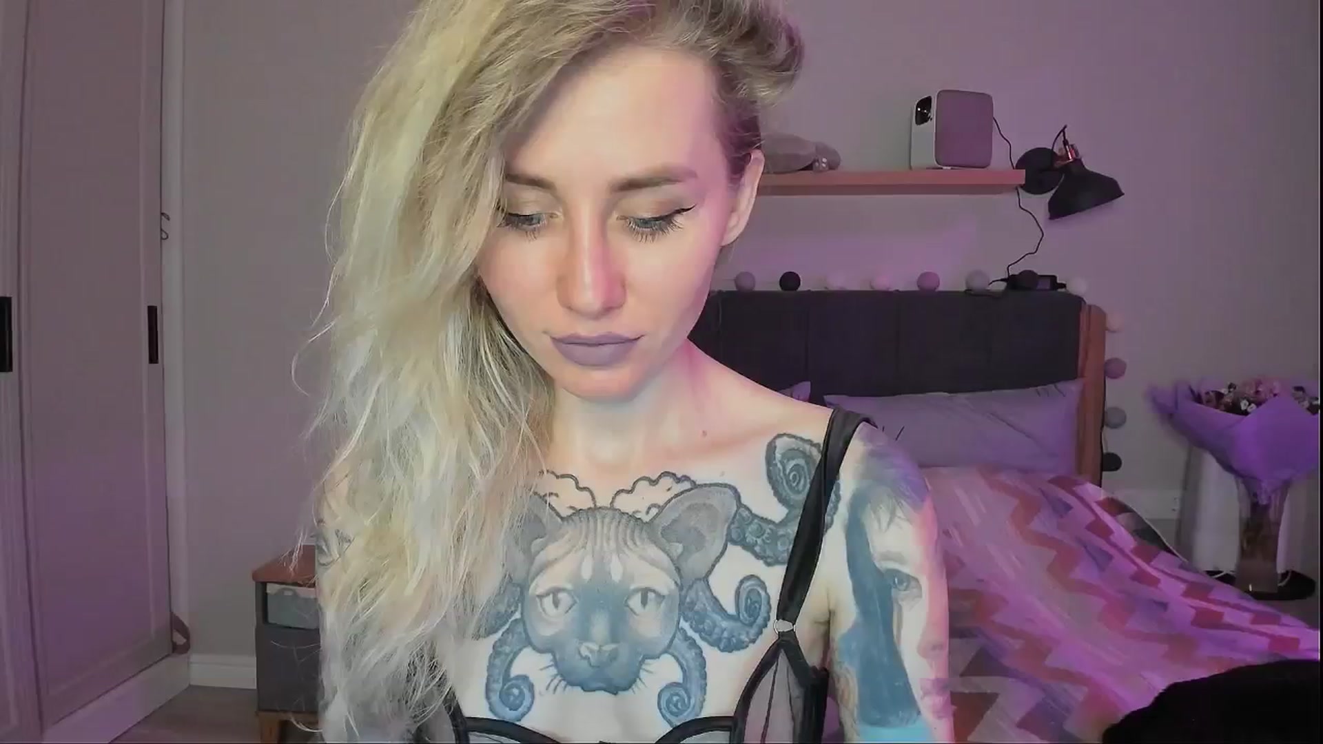 Gallery image thumbnail from Alexa_Smithhh's myfreecams stream on, 08/30/2024, 17:45 image 3 of 20