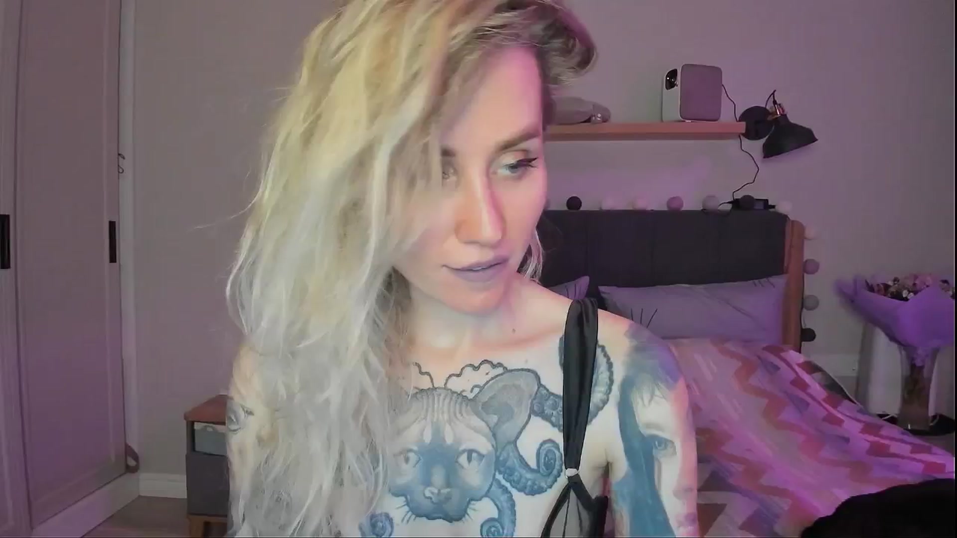 Gallery image thumbnail from Alexa_Smithhh's myfreecams stream on, 08/30/2024, 17:45 image 20 of 20