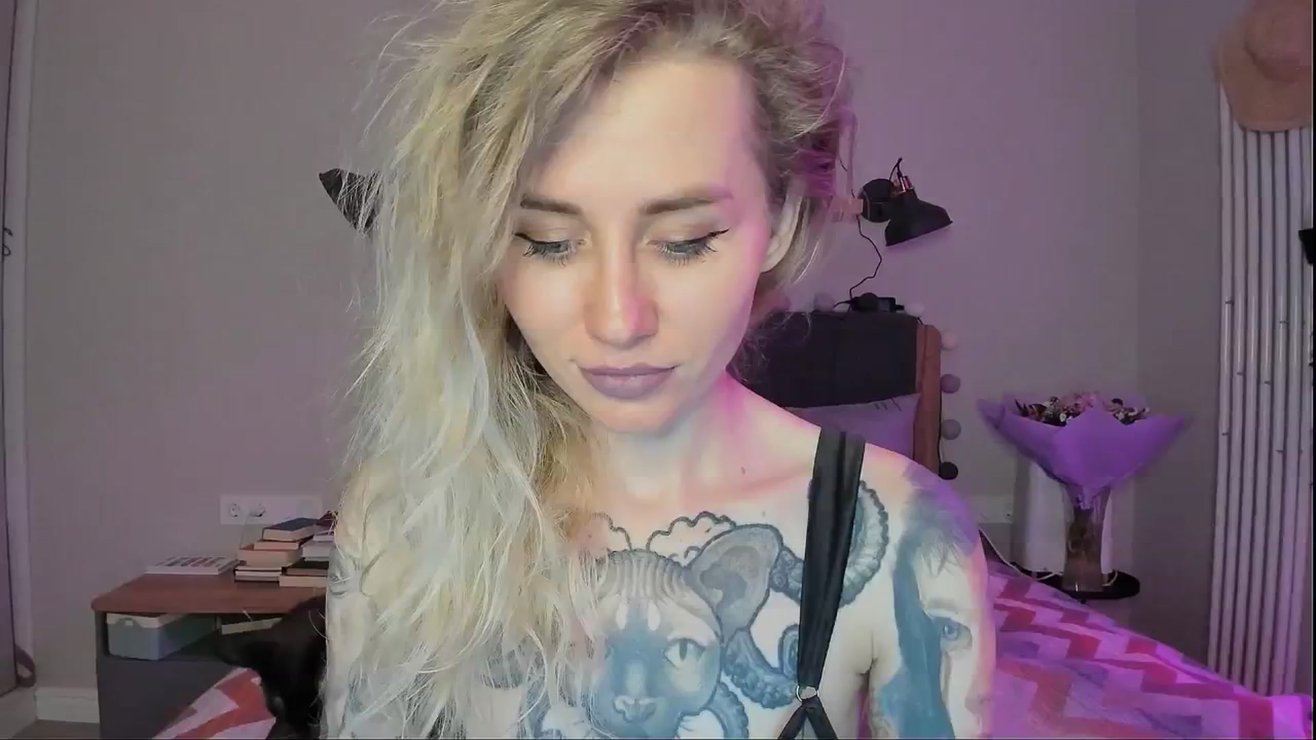 Gallery image thumbnail from Alexa_Smithhh's myfreecams stream on, 08/30/2024, 21:27 image 9 of 20