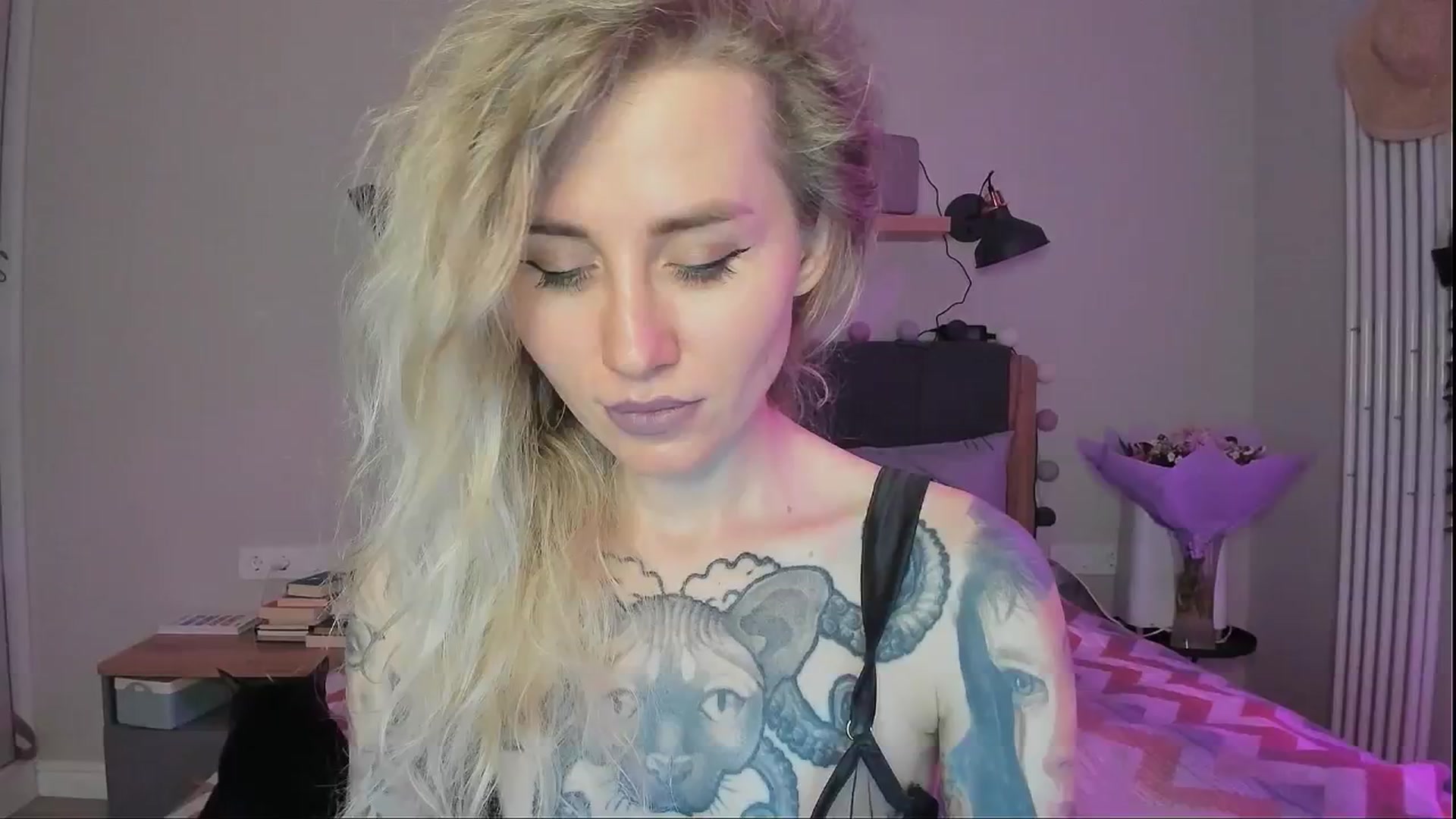 Gallery image thumbnail from Alexa_Smithhh's myfreecams stream on, 08/30/2024, 21:27 image 13 of 20