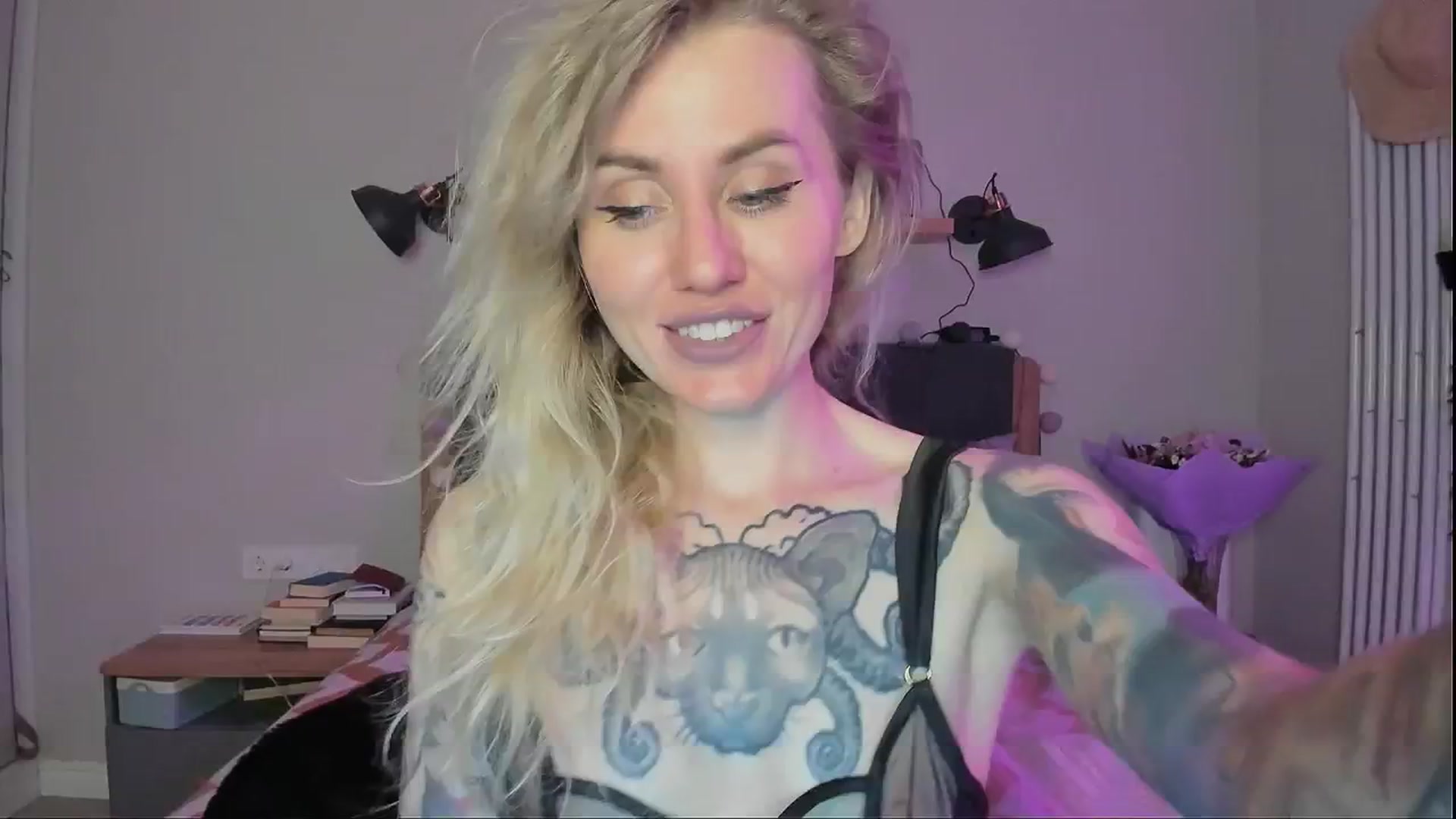 Gallery image thumbnail from Alexa_Smithhh's myfreecams stream on, 08/30/2024, 21:27 image 10 of 20