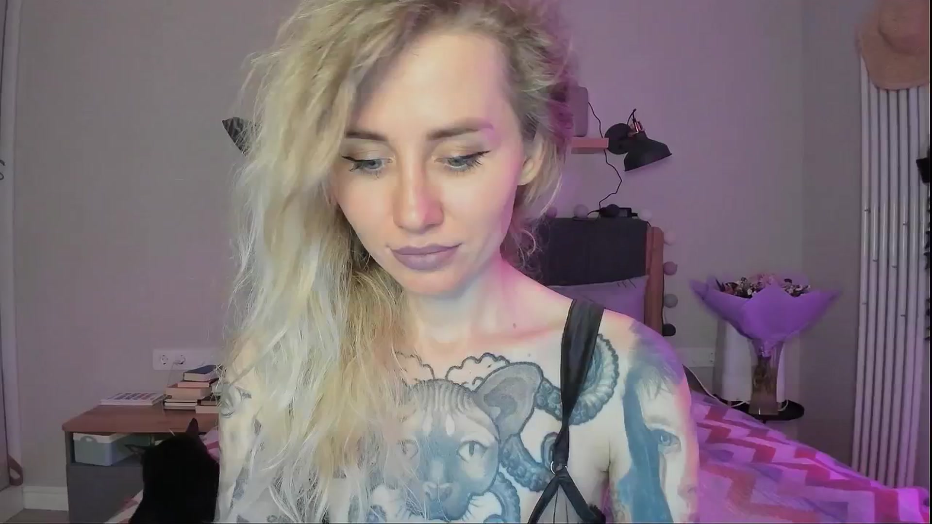 Gallery image thumbnail from Alexa_Smithhh's myfreecams stream on, 08/30/2024, 21:27 image 12 of 20