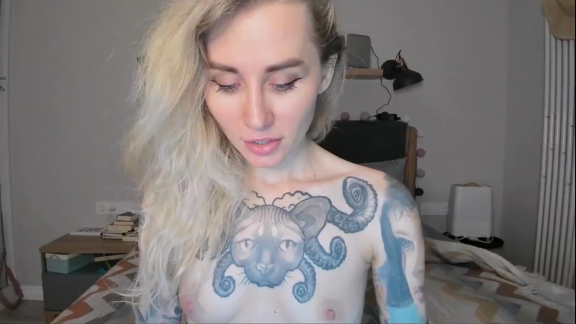 Gallery image thumbnail from Alexa_Smithhh's myfreecams stream on, 09/01/2024, 20:41 image 19 of 20