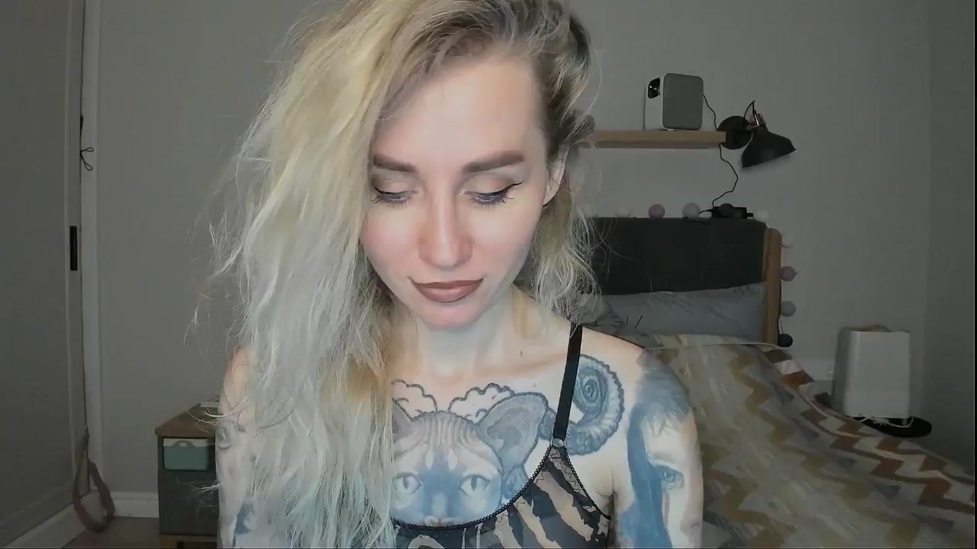 Gallery image thumbnail from Alexa_Smithhh's myfreecams stream on, 09/02/2024, 19:05 image 8 of 20