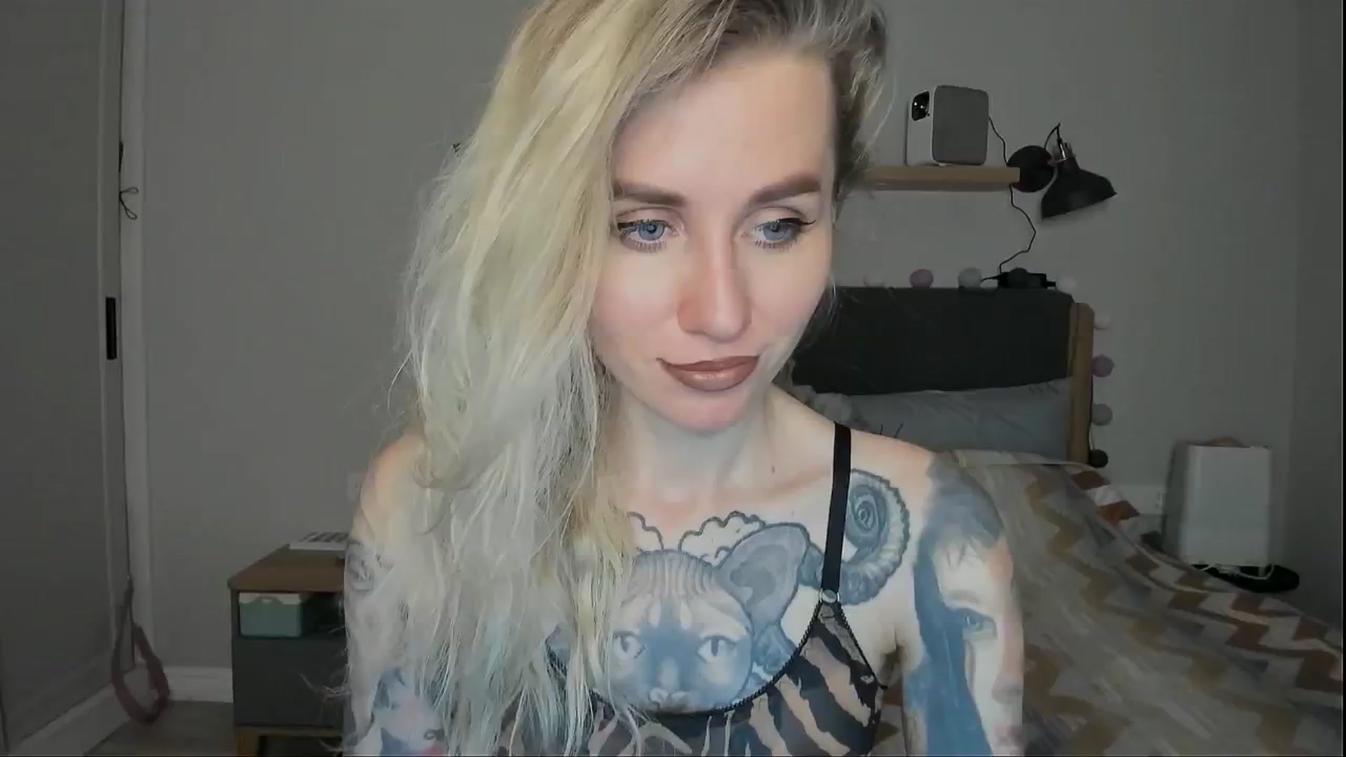 Gallery image thumbnail from Alexa_Smithhh's myfreecams stream on, 09/02/2024, 19:05 image 1 of 20