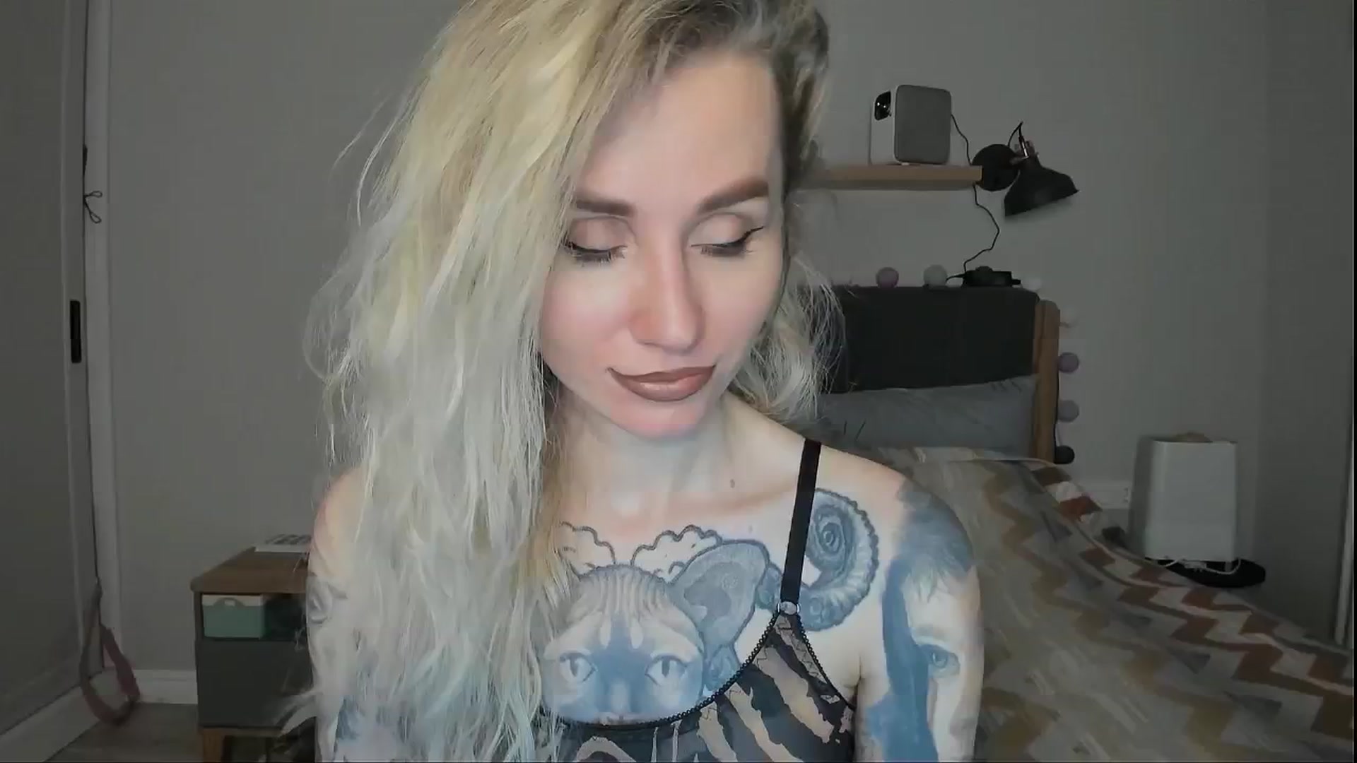 Gallery image thumbnail from Alexa_Smithhh's myfreecams stream on, 09/02/2024, 19:05 image 13 of 20