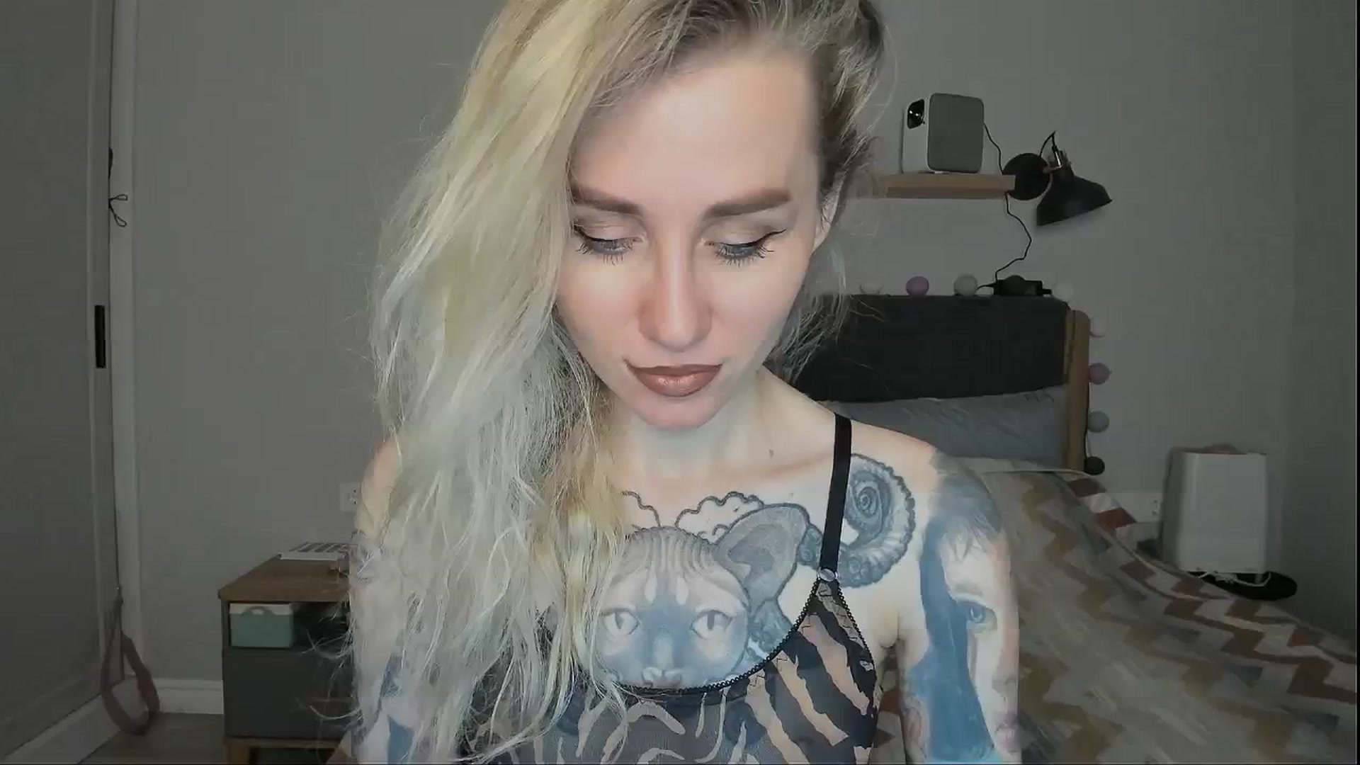 Gallery image thumbnail from Alexa_Smithhh's myfreecams stream on, 09/02/2024, 19:05 image 3 of 20