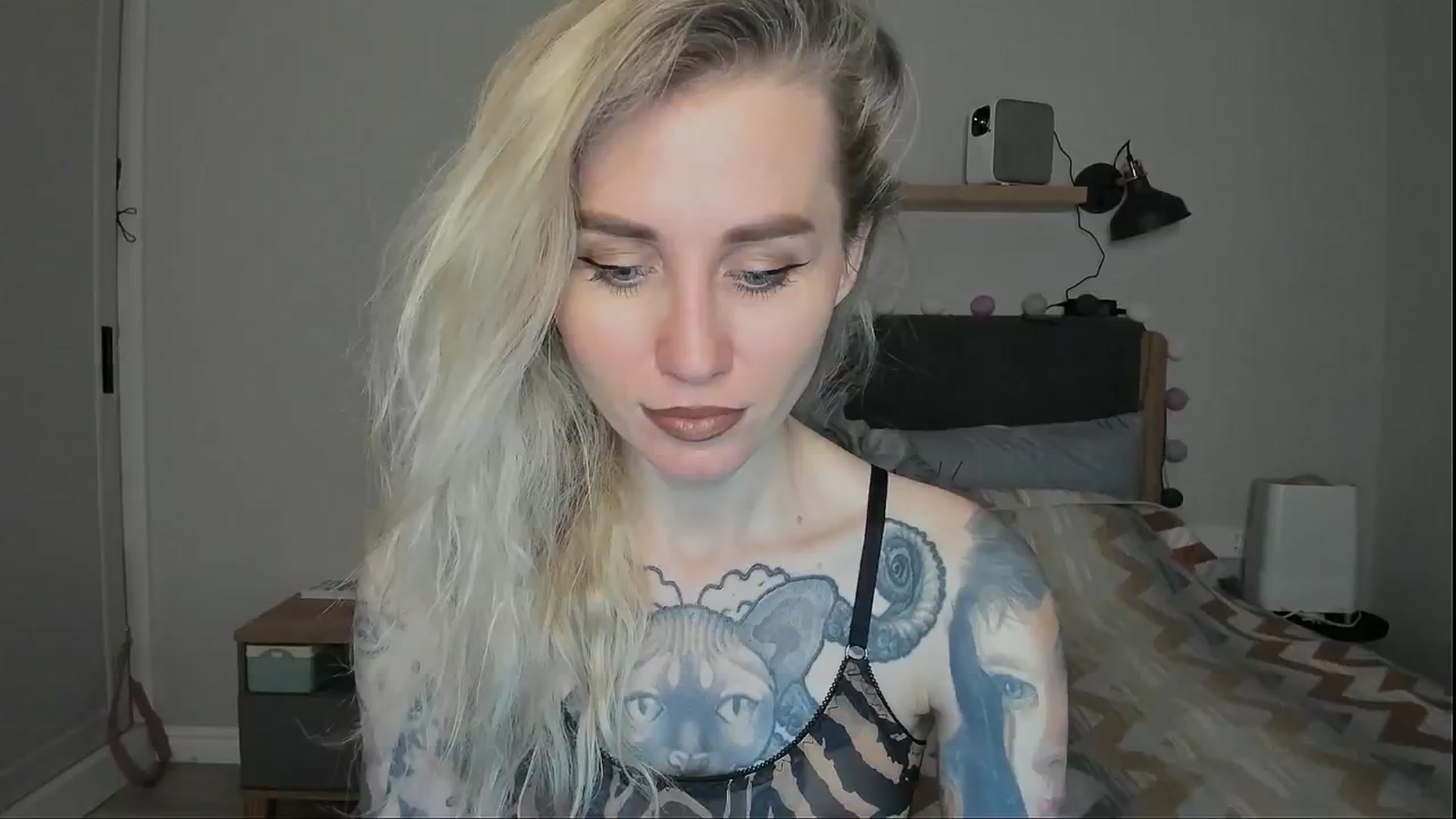 Gallery image thumbnail from Alexa_Smithhh's myfreecams stream on, 09/02/2024, 19:05 image 2 of 20